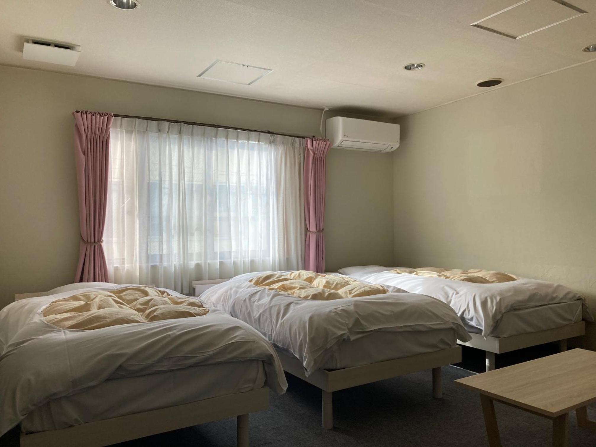 Triple Room - Photo 5