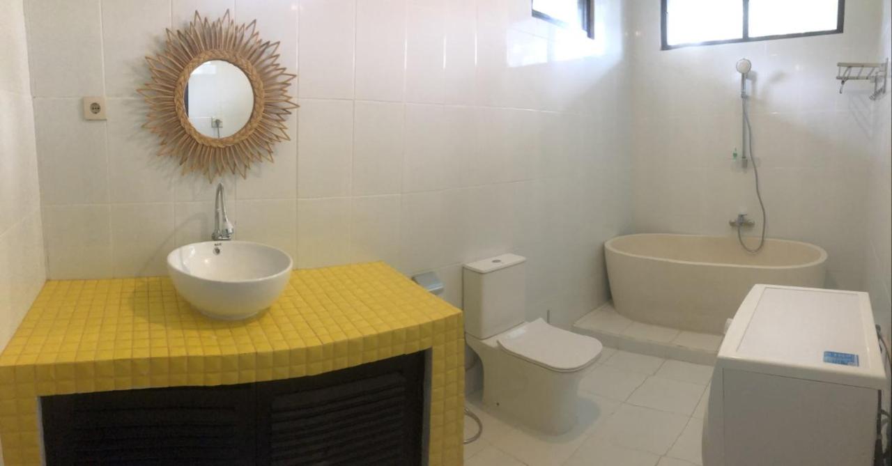 Three-Bedroom Villa - Photo 23