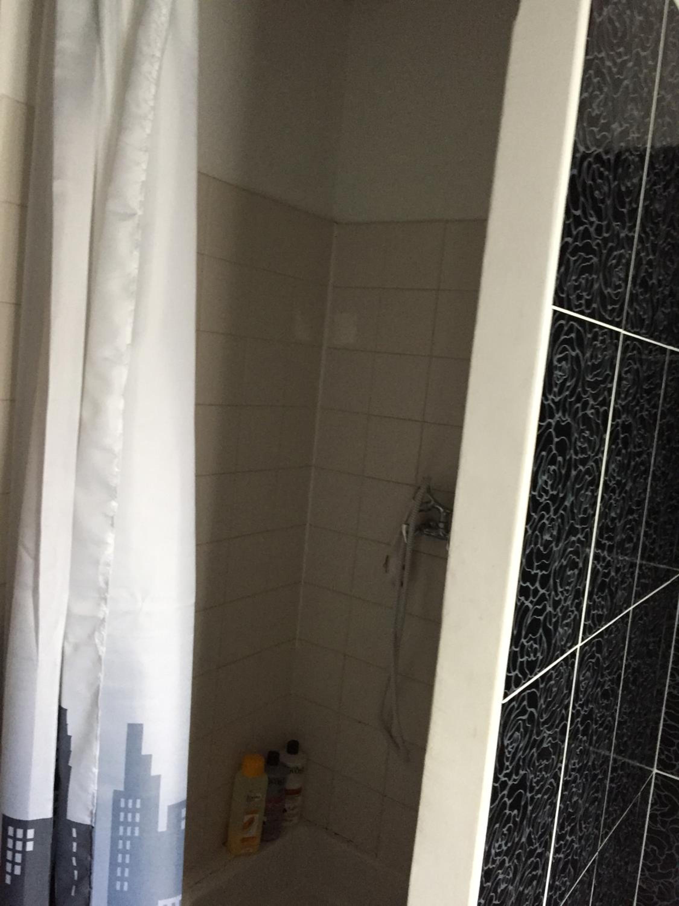 Studio Apartment - Photo 3