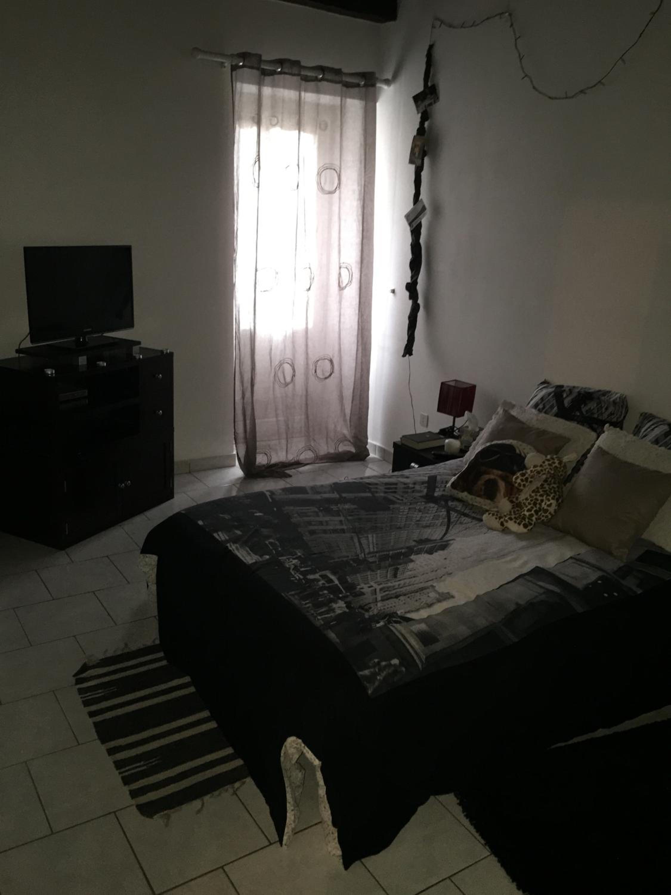 Studio Apartment - Photo 9