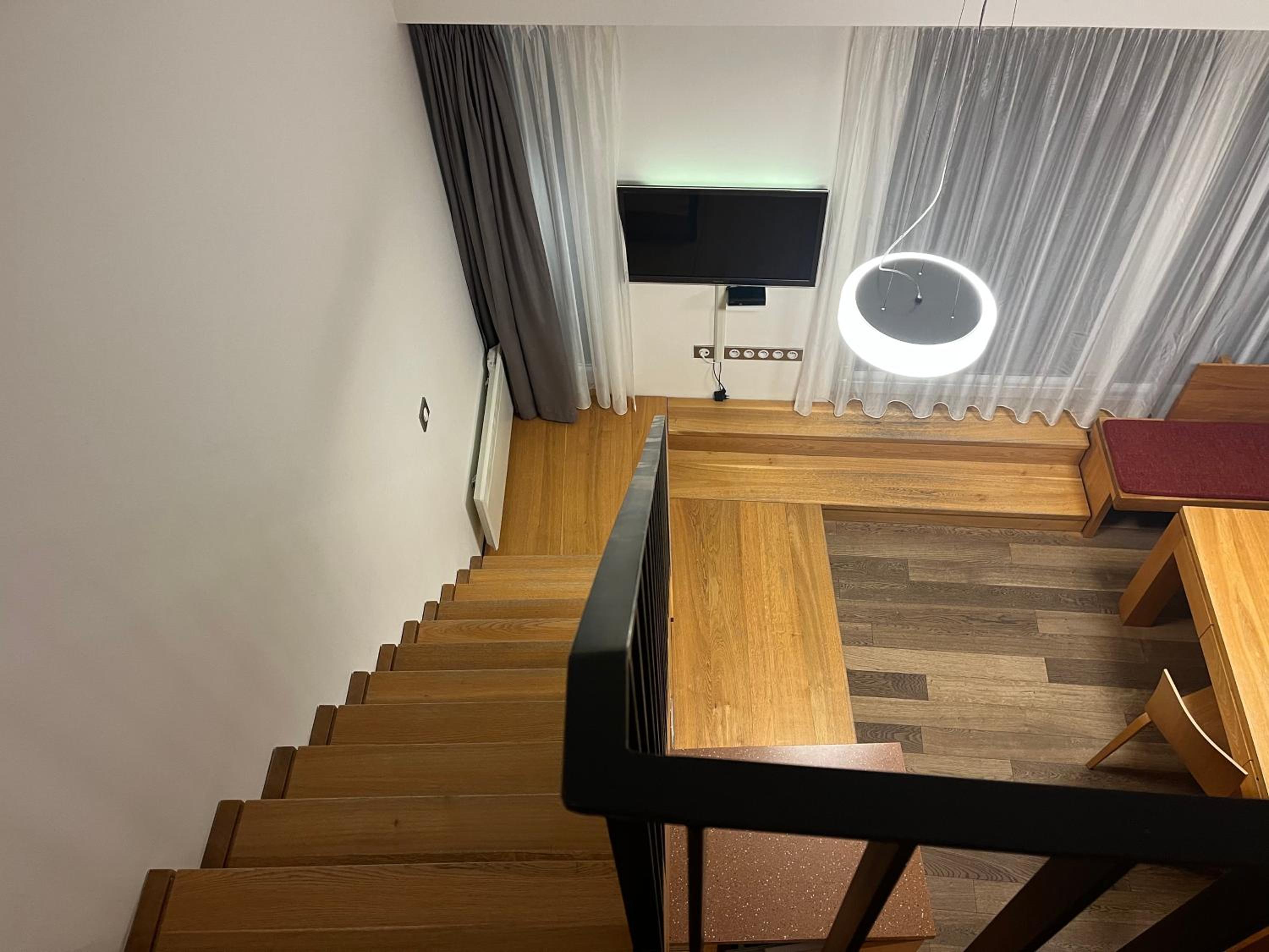 Apartment photo 1