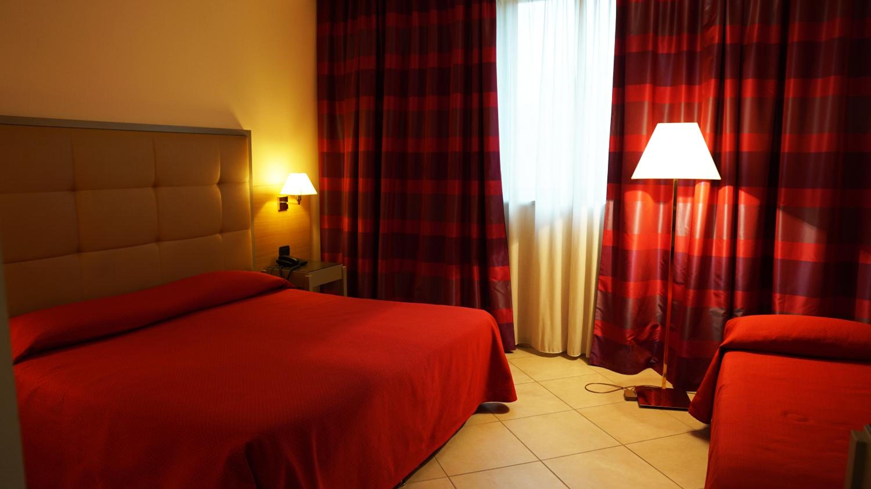 Triple Room - Photo 8