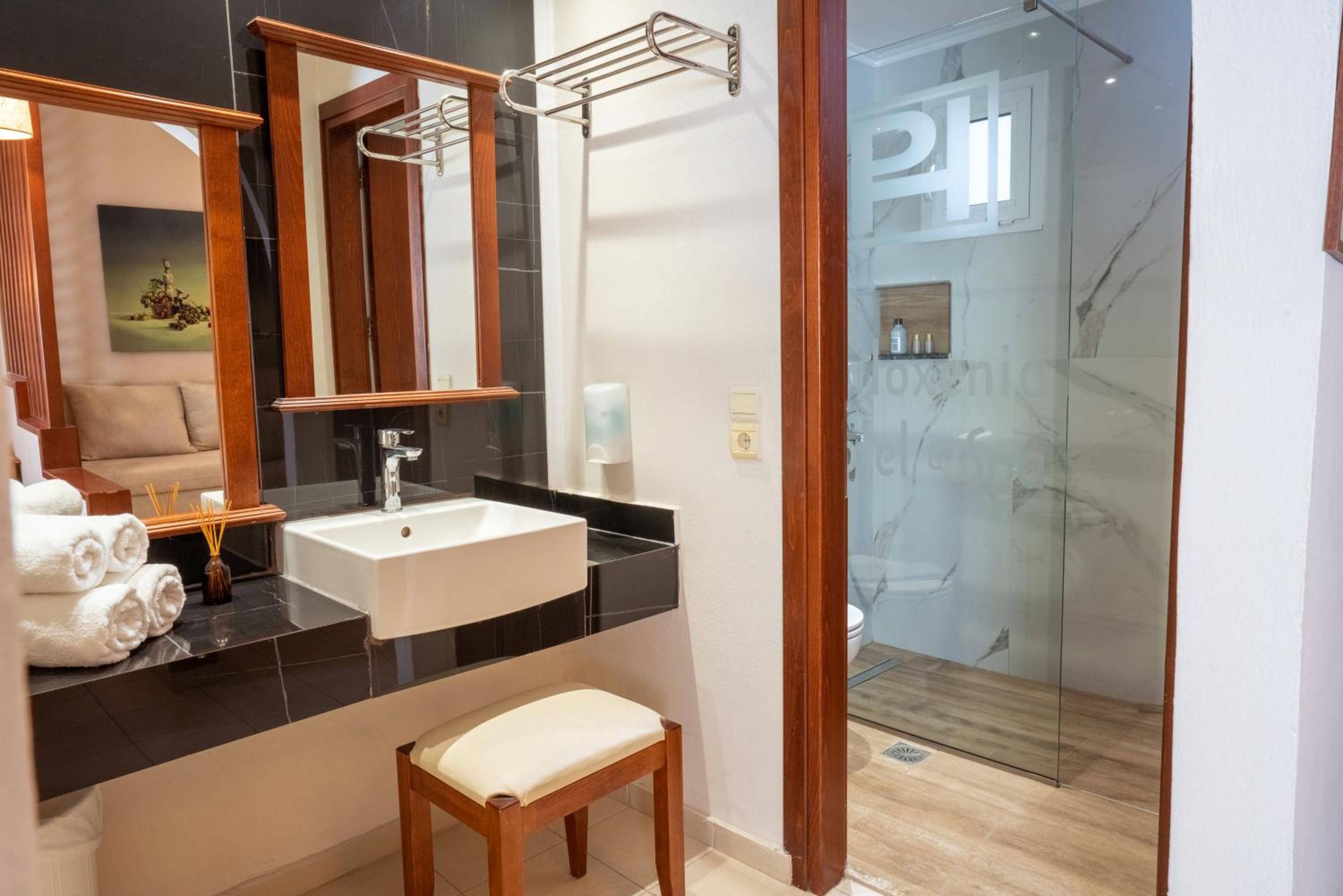Superior Double Room - Photo 5