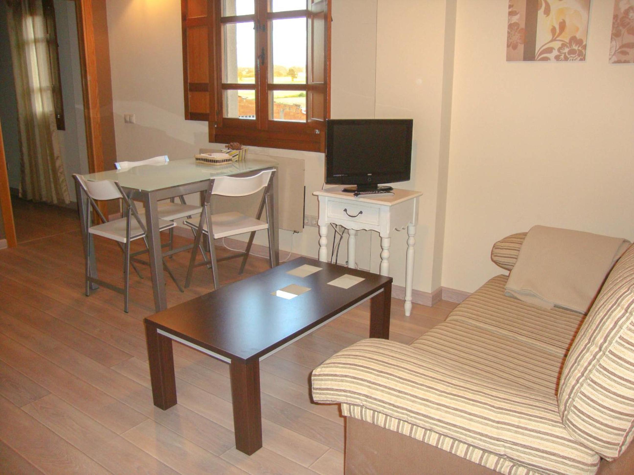 Apartment photo 3