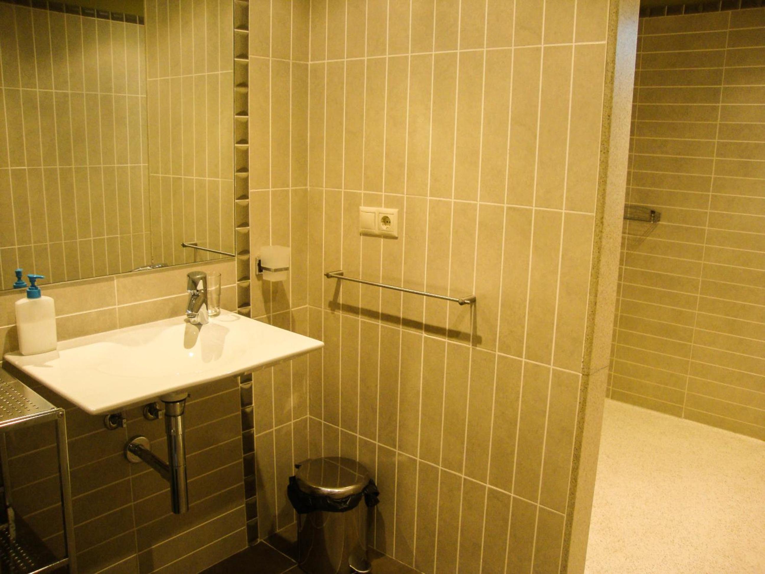 Apartment photo 3