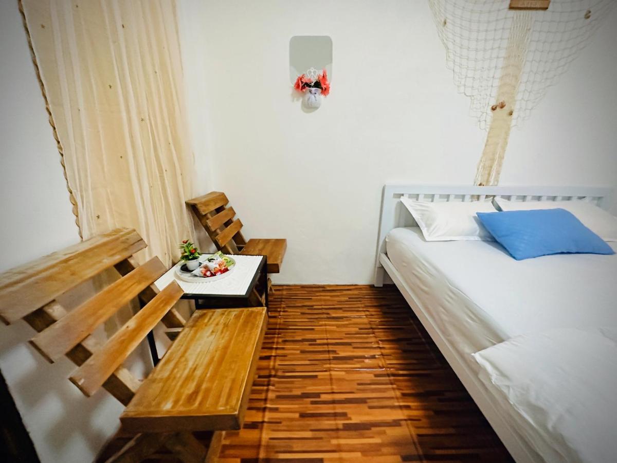 Deluxe Double Room with Balcony photo 3