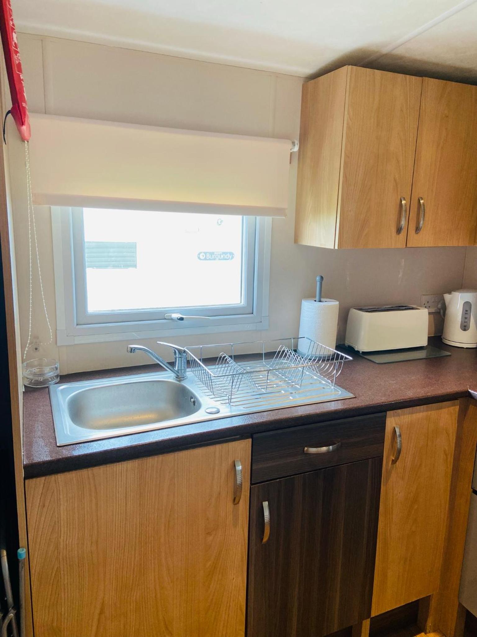Mobile Home photo 3
