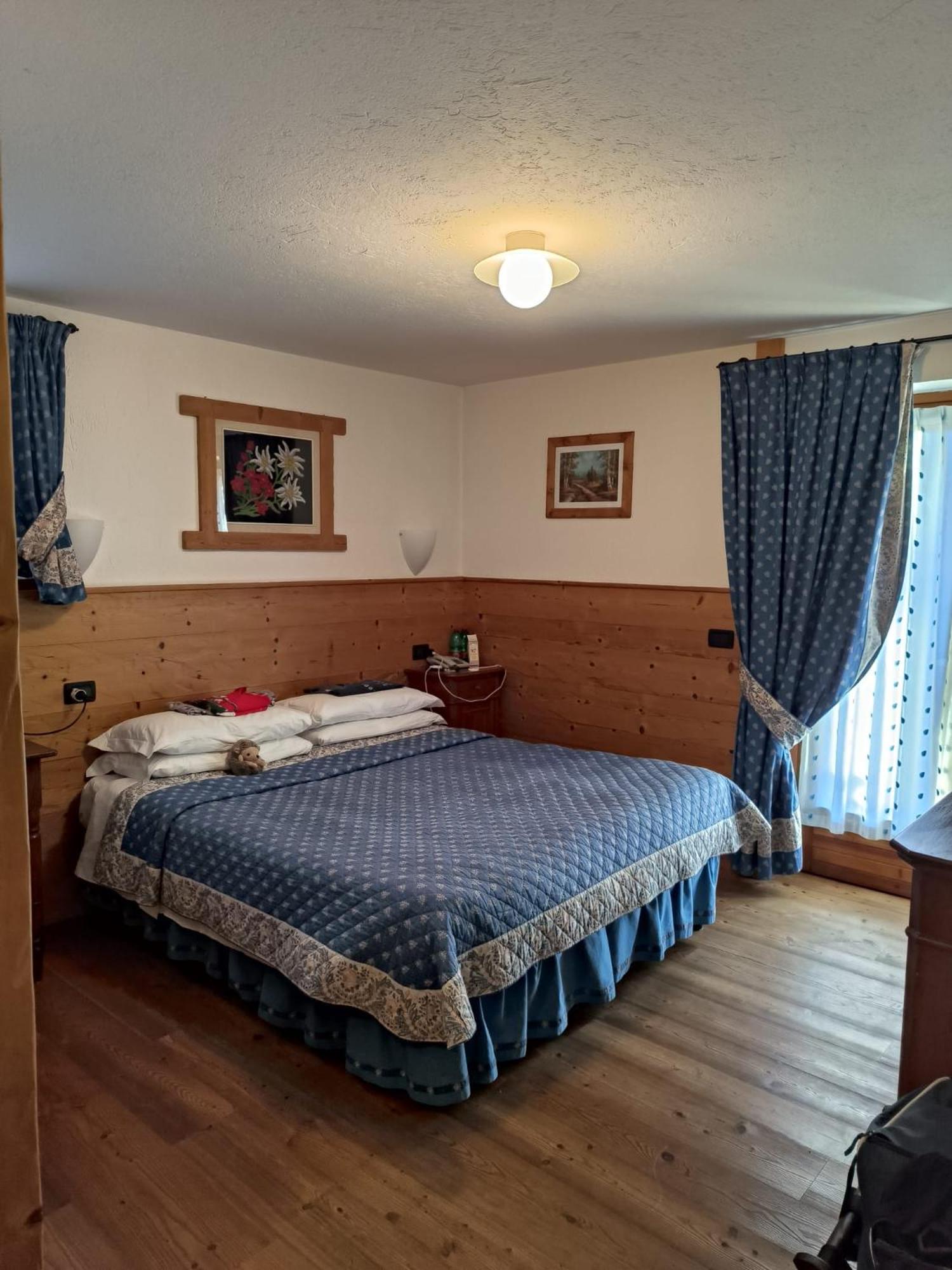 Double Room with Patio - Photo 1