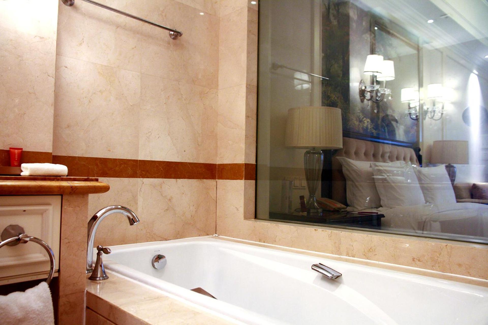 Premium Room photo 2