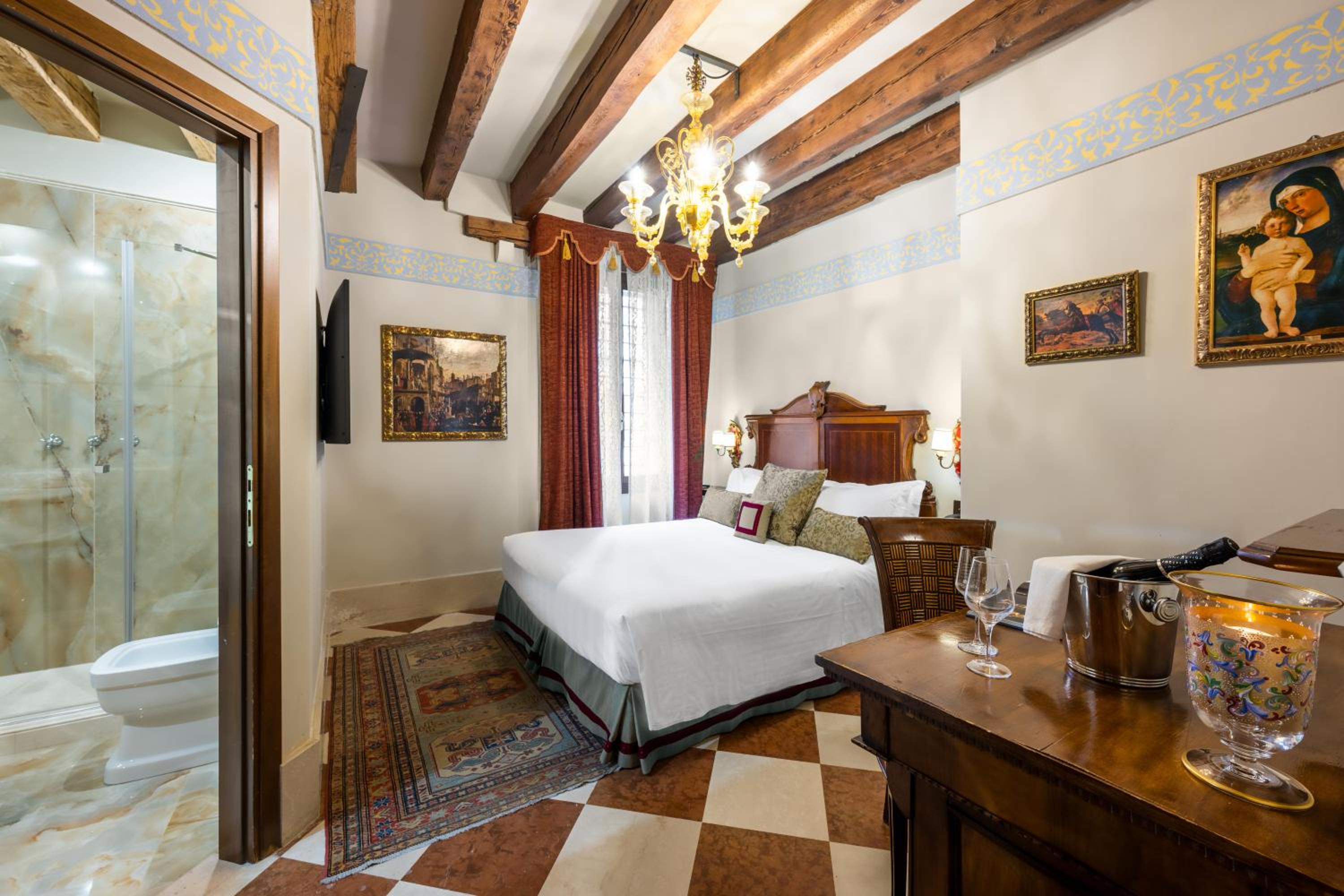 Available room