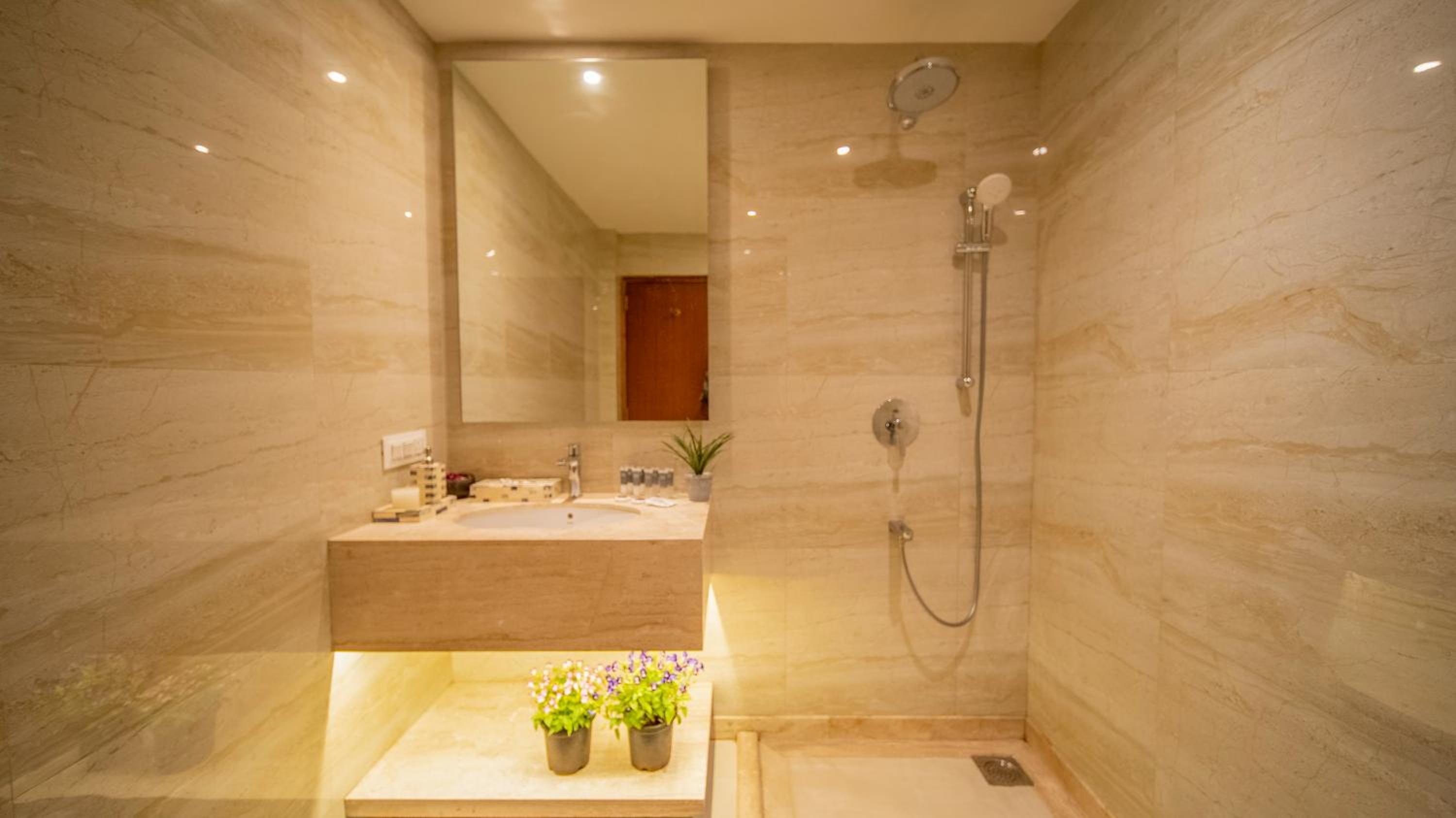 Junior Suite - Photo 10