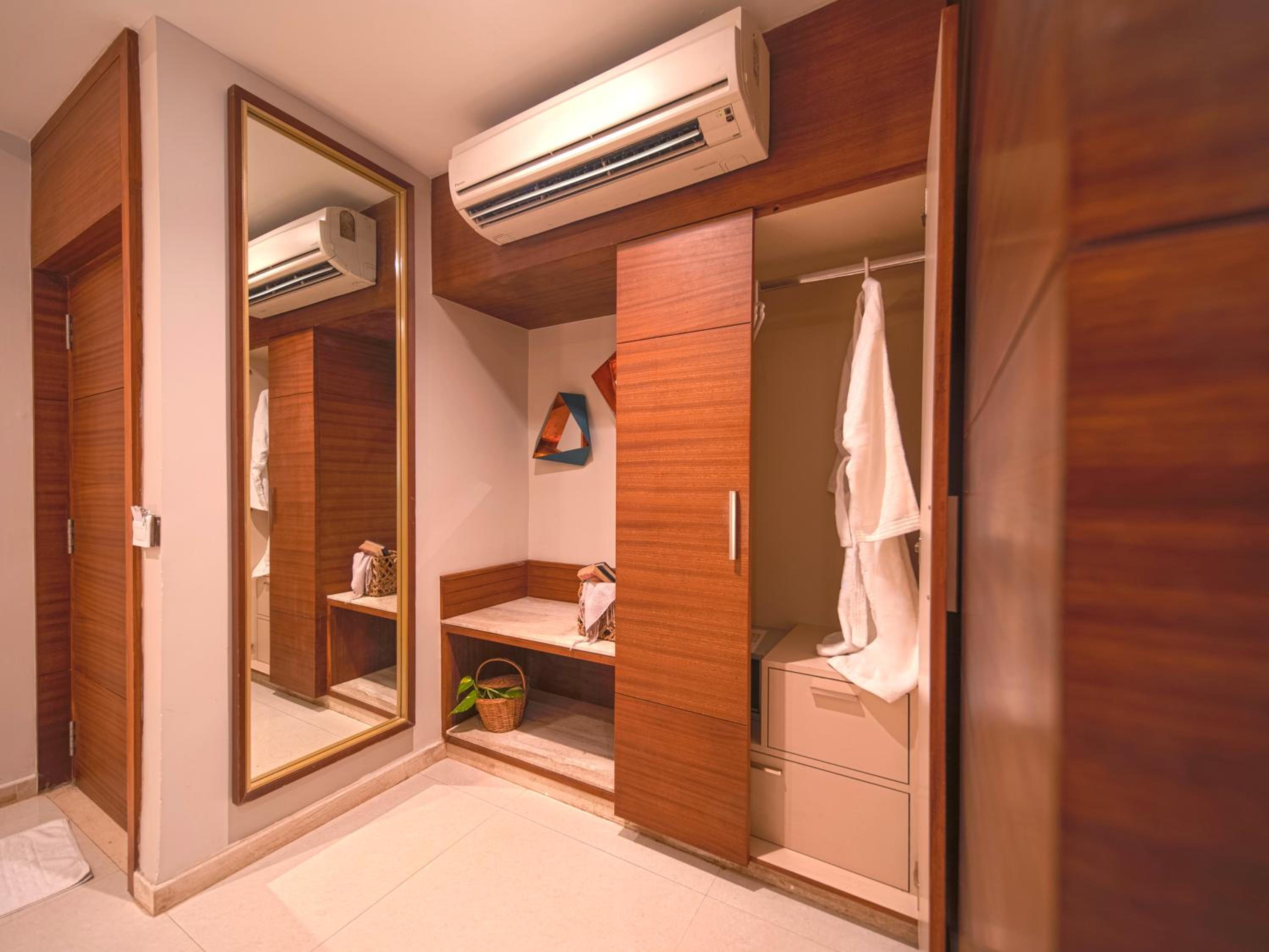 Junior Suite - Photo 11