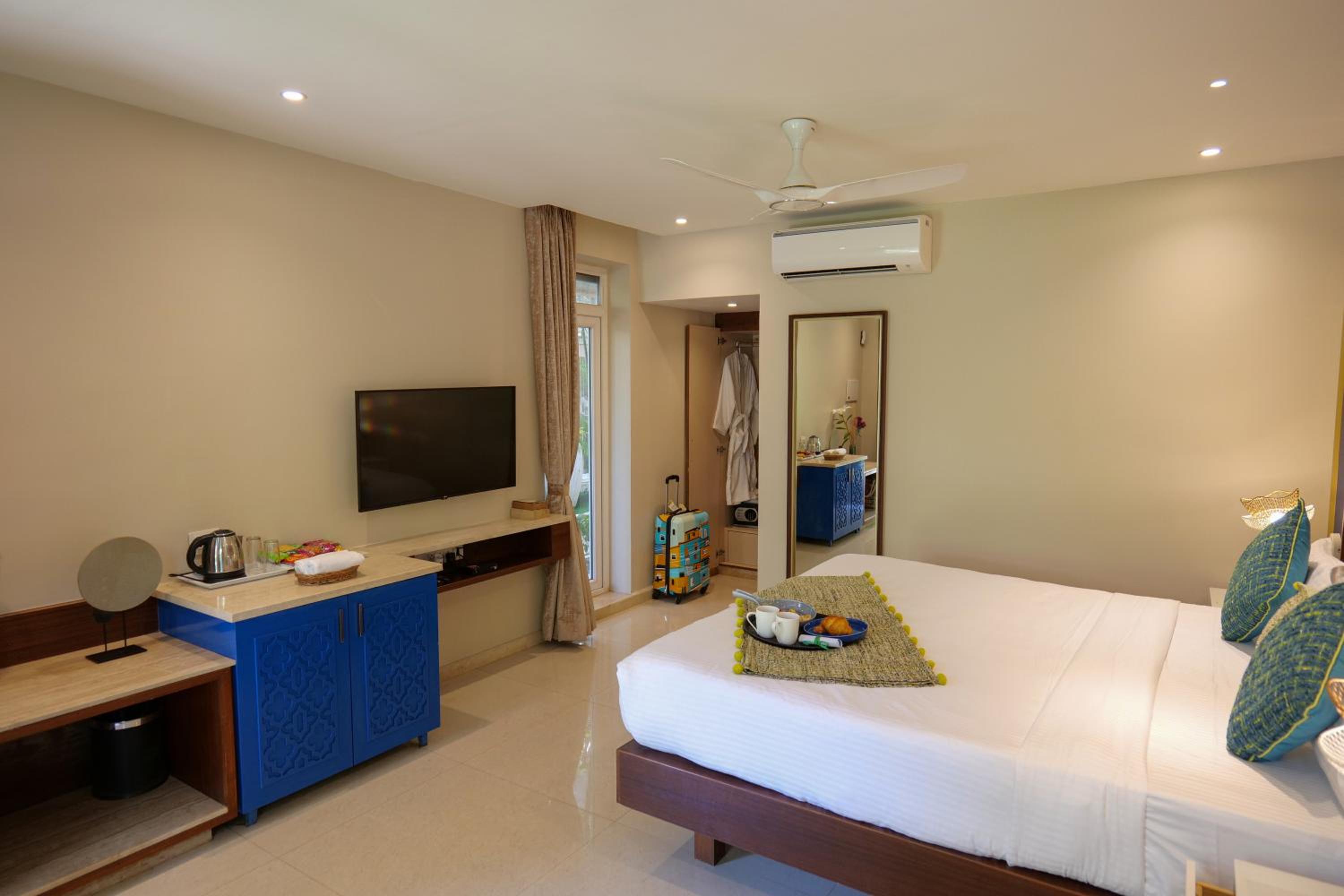 Club Room - Photo 6