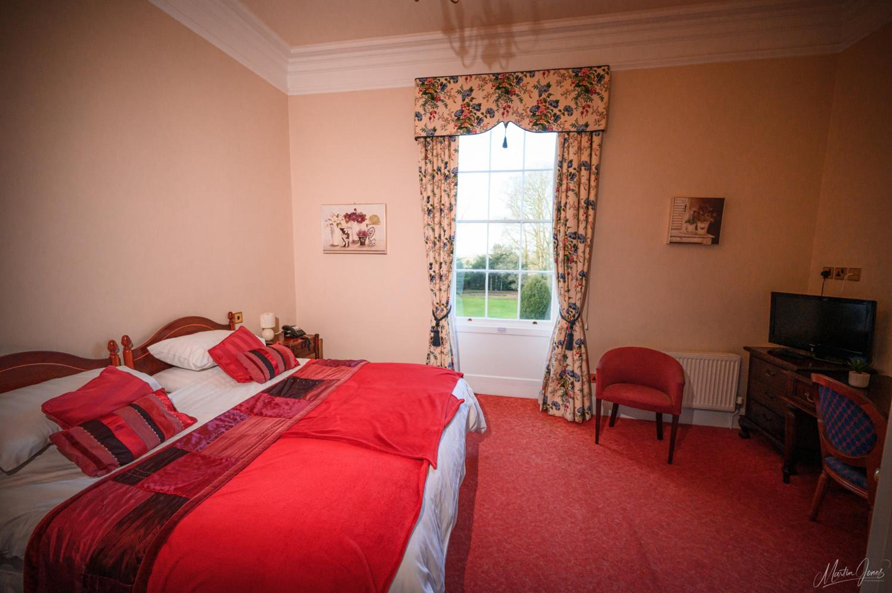 Twin or King Double Room photo 3