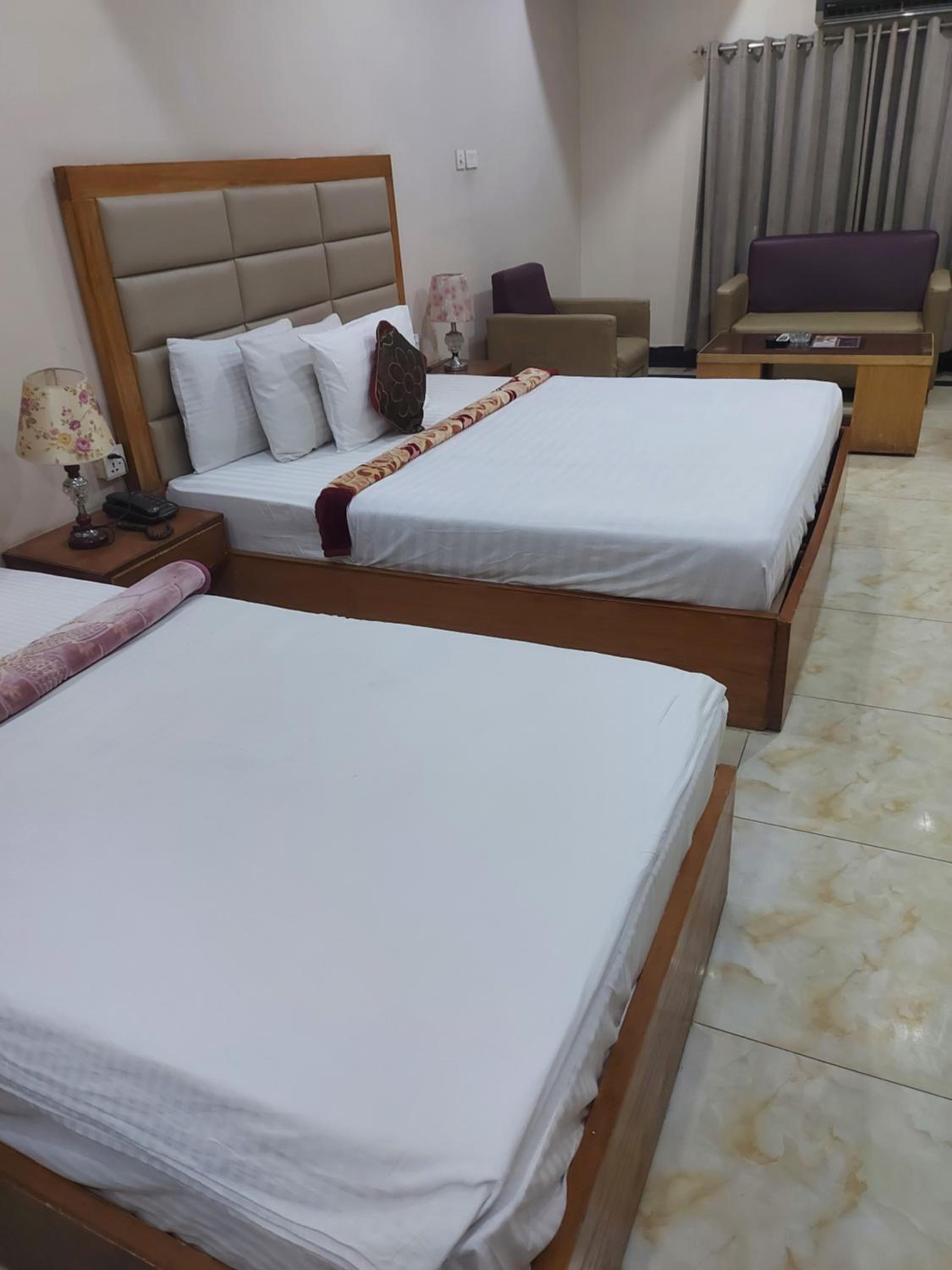 Deluxe Triple Room - Photo 2
