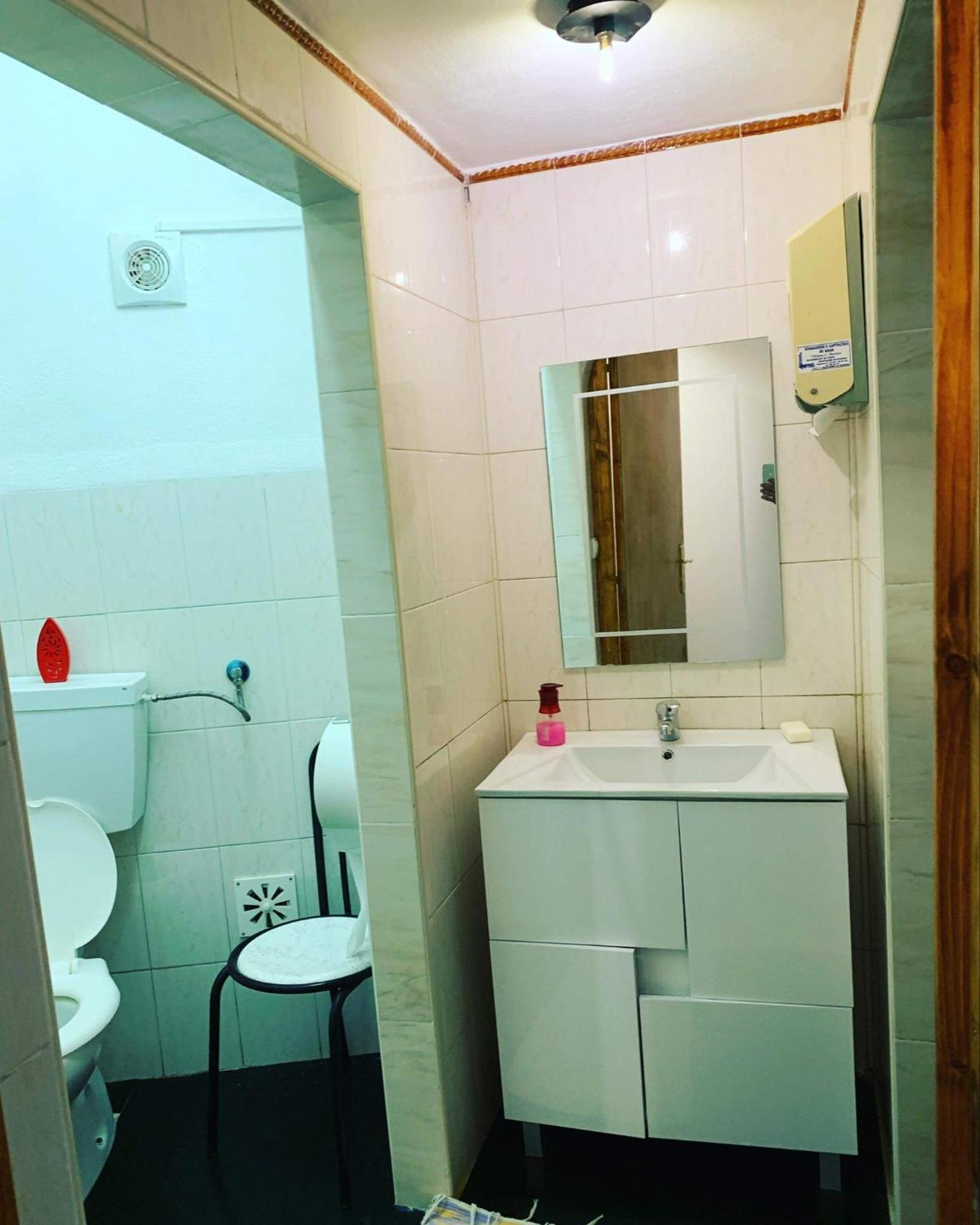 Double Room - Photo 5