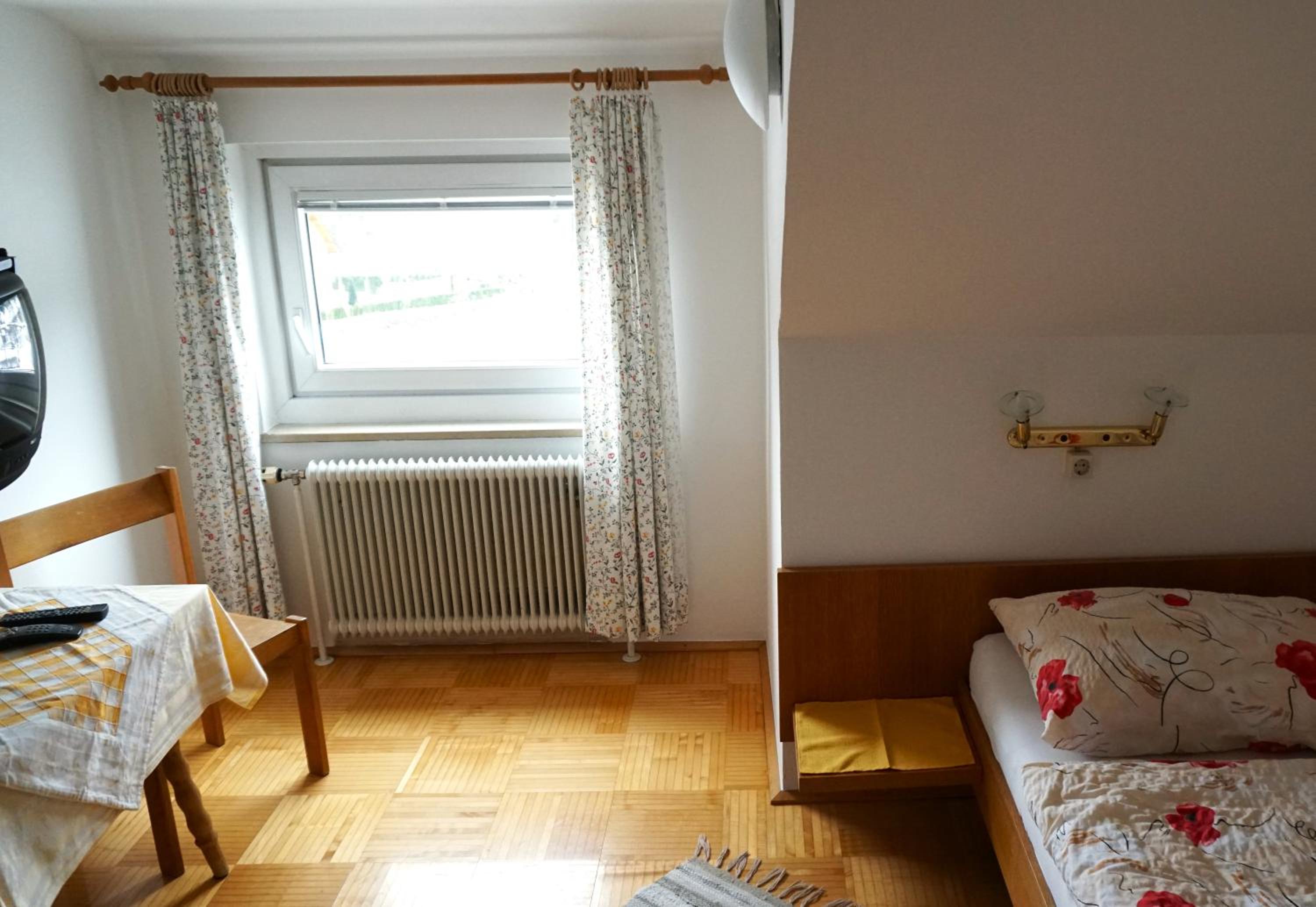 Single Room with Mountain View photo 3