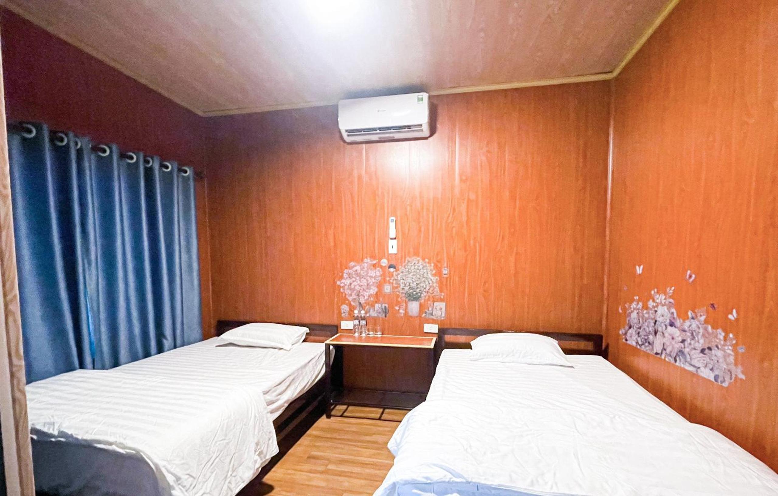 Deluxe Twin Room photo 3