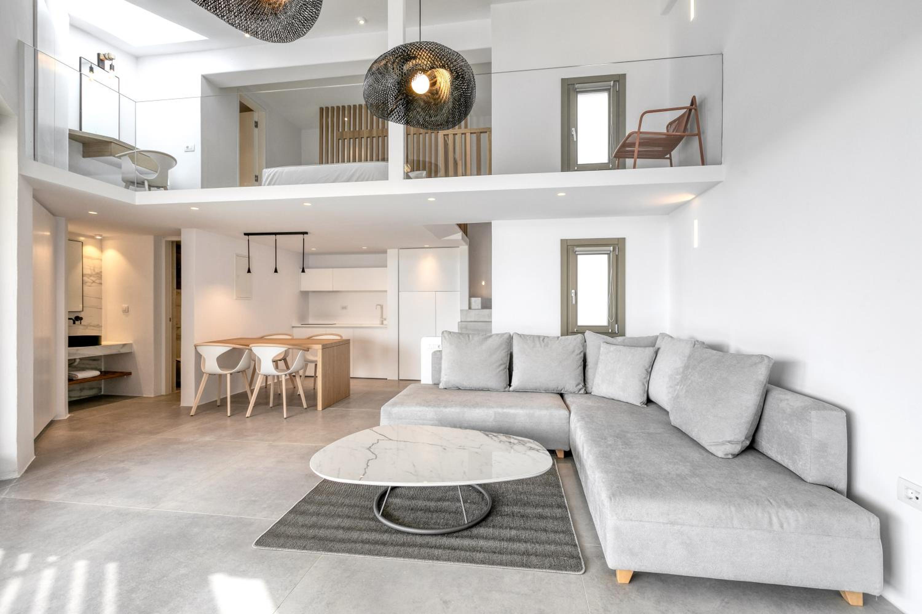 Grand Maisonette with Private Pool