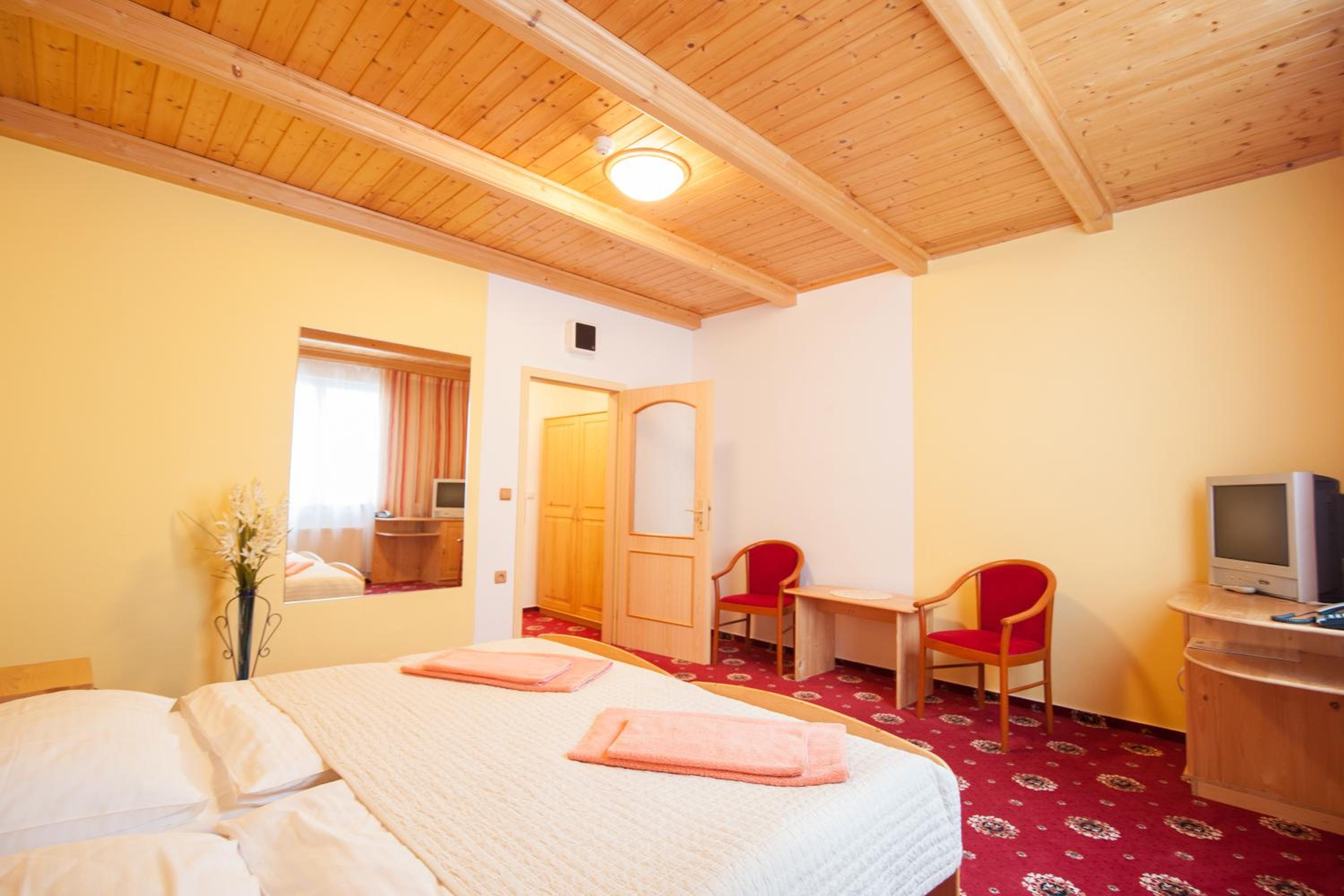 Classic Double Room photo 1