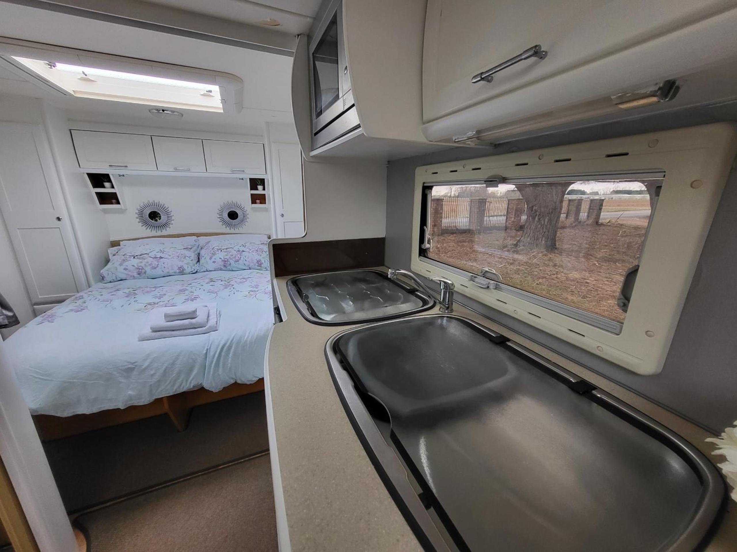 Caravan - Photo 25