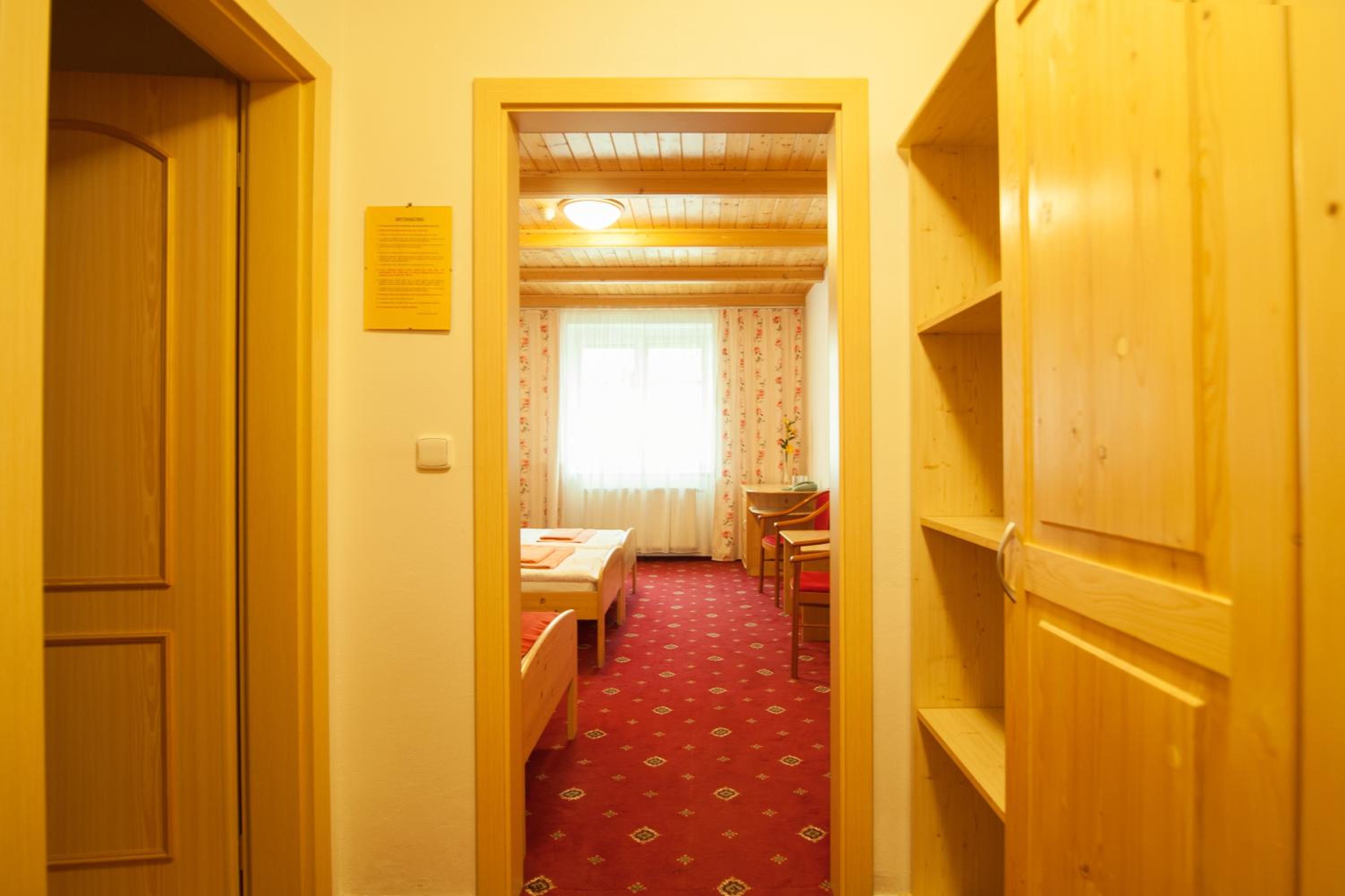 Classic Double Room photo 3