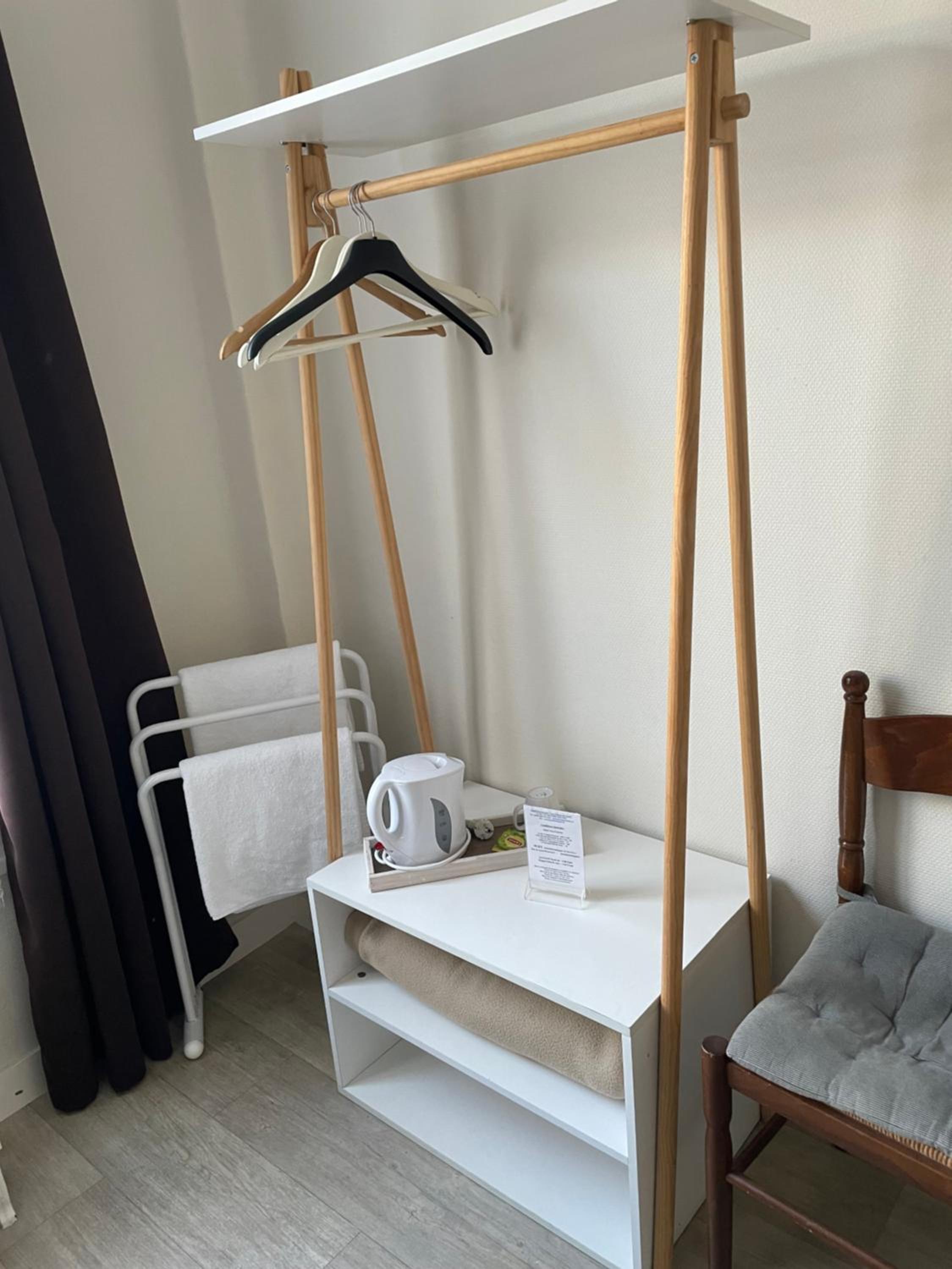 Double or Twin Room with Shared Bathroom photo 3