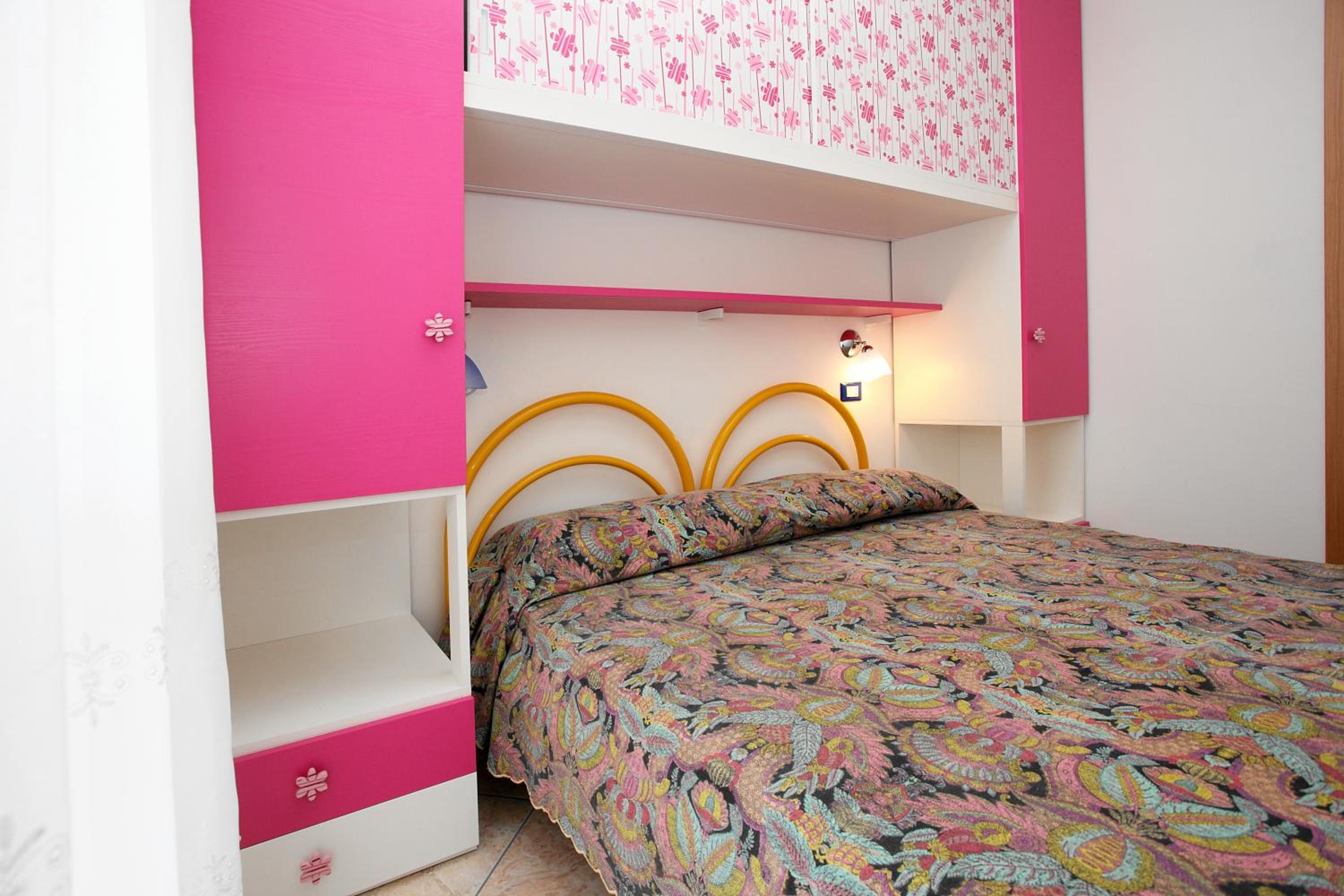 Apartment with Terrace photo 2