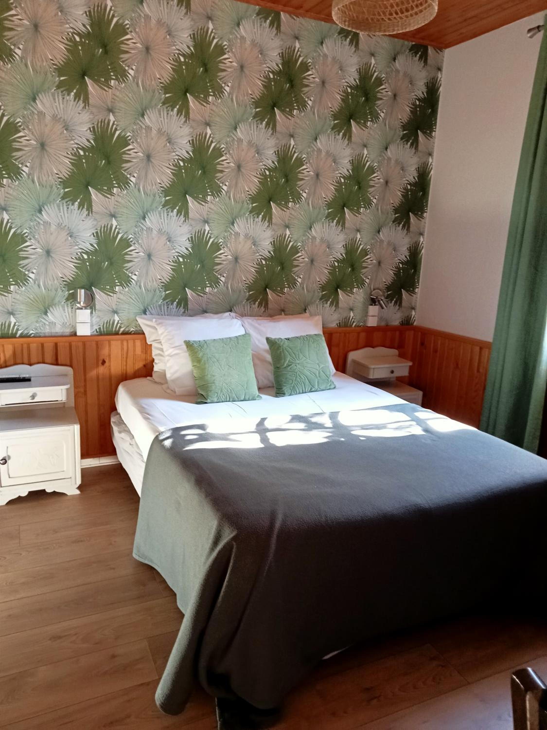 Budget Double Room photo 2