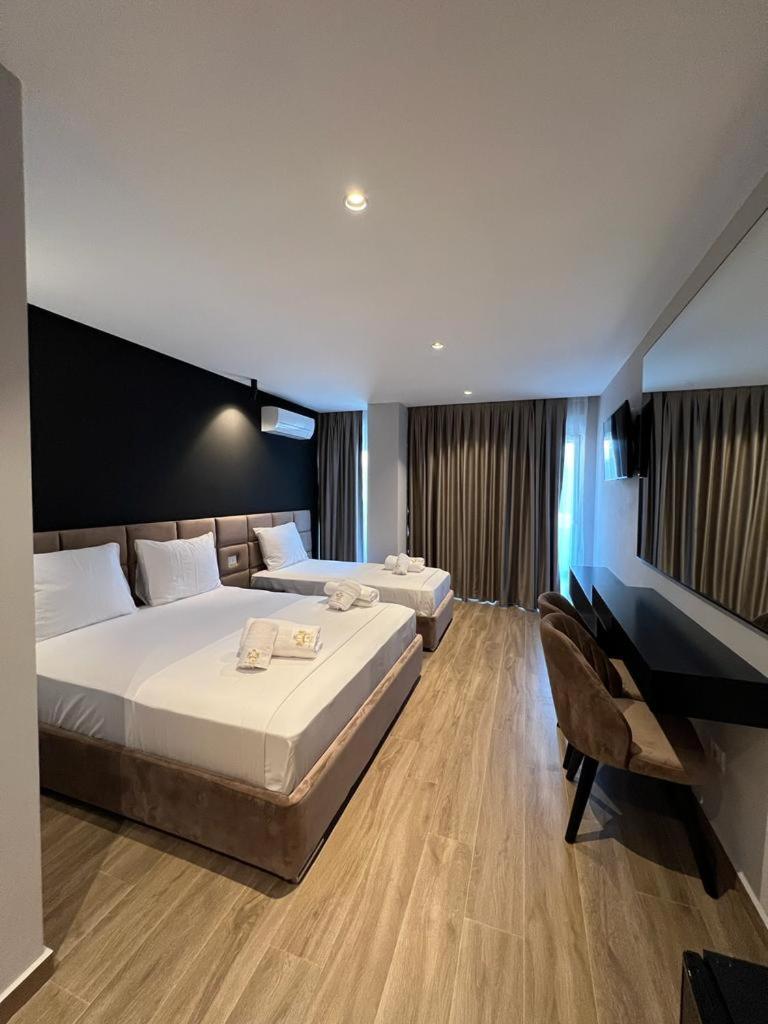 Triple Room with Balcony photo 3