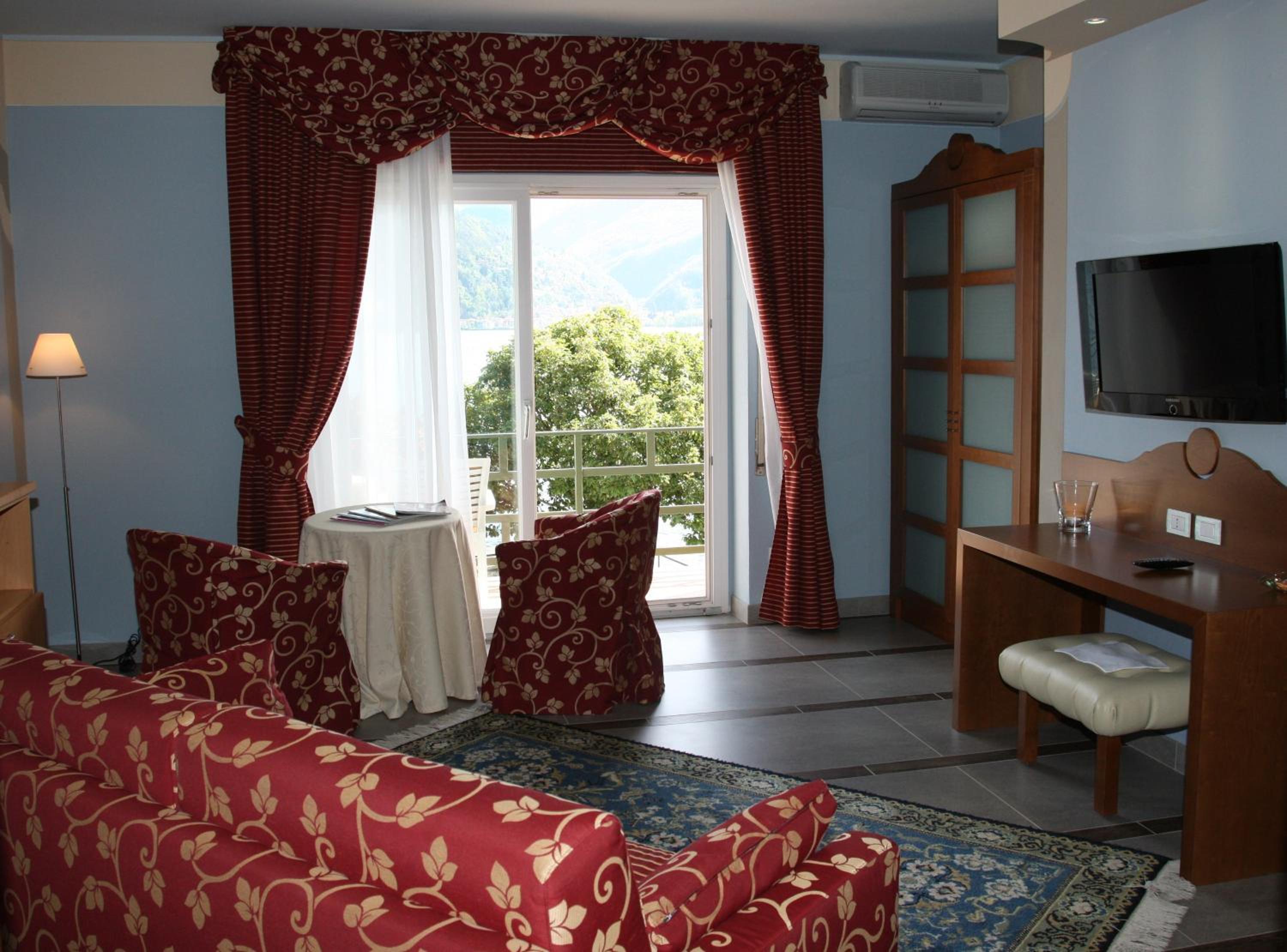 Double Room - Photo 6