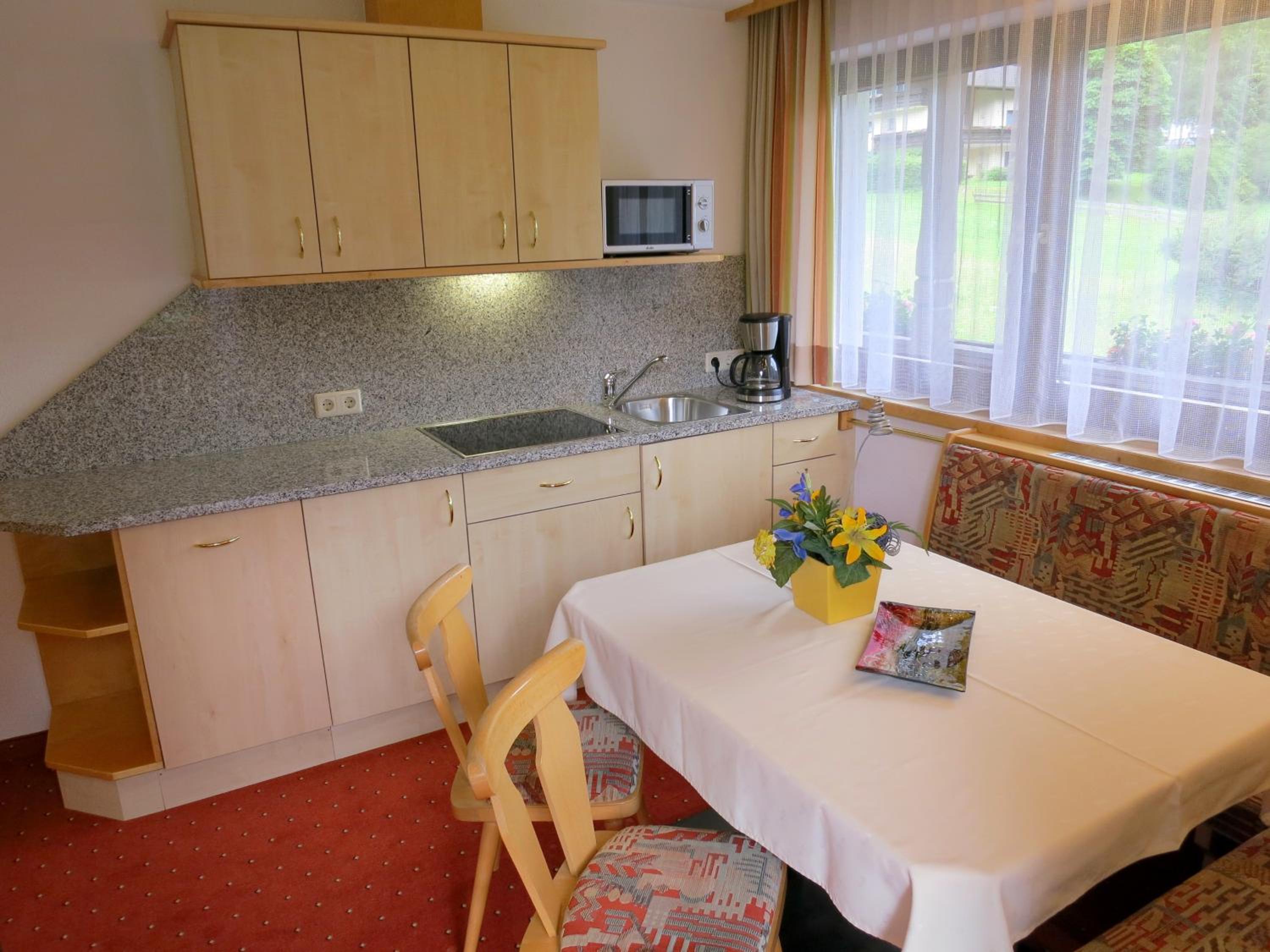 Two-Bedroom Apartment - Photo 6