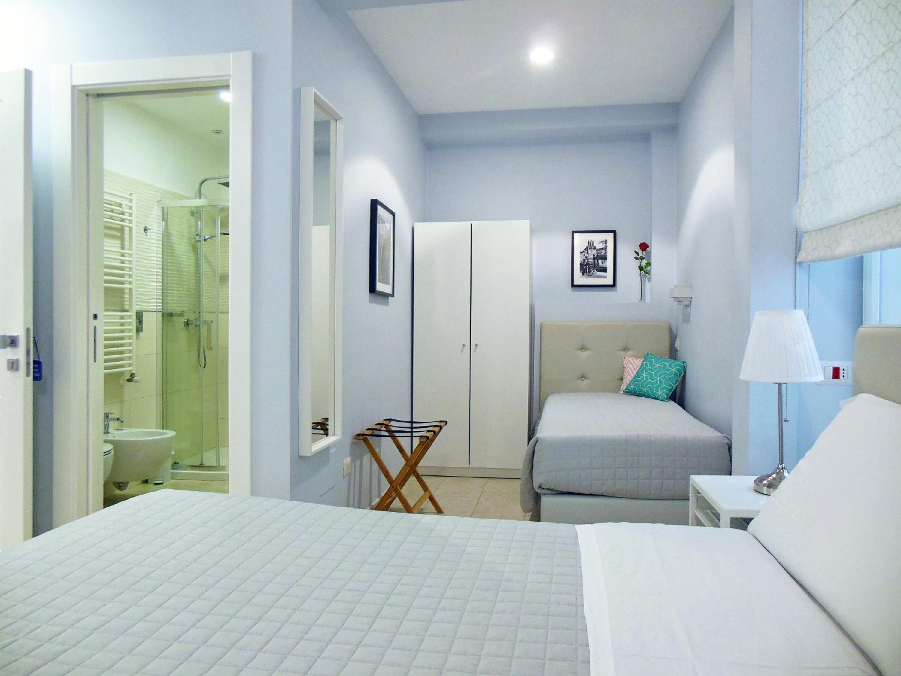 Superior Triple Room - Photo 16