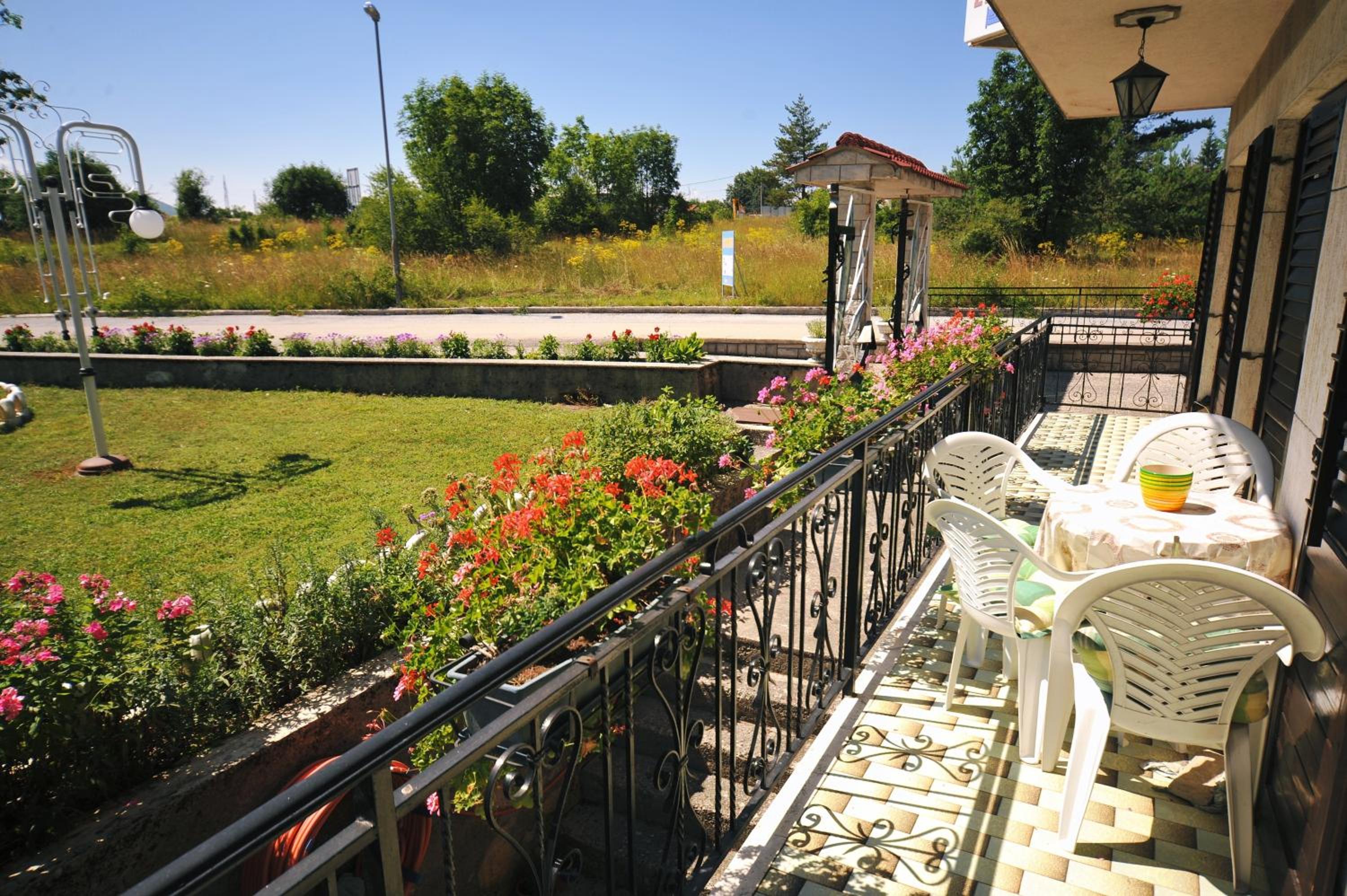 Triple Room with Garden View photo 3