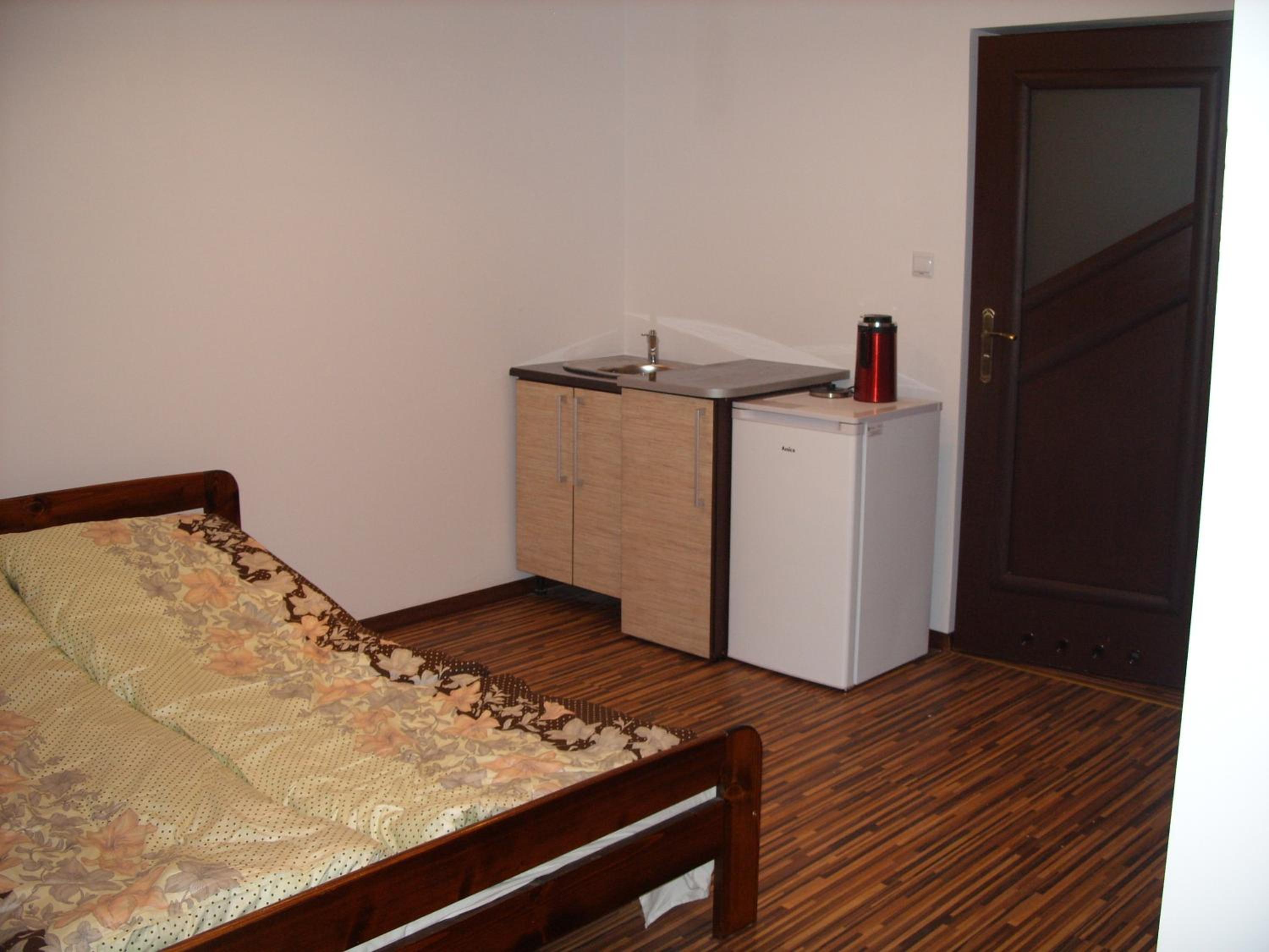 Double Room with Private Bathroom photo 2