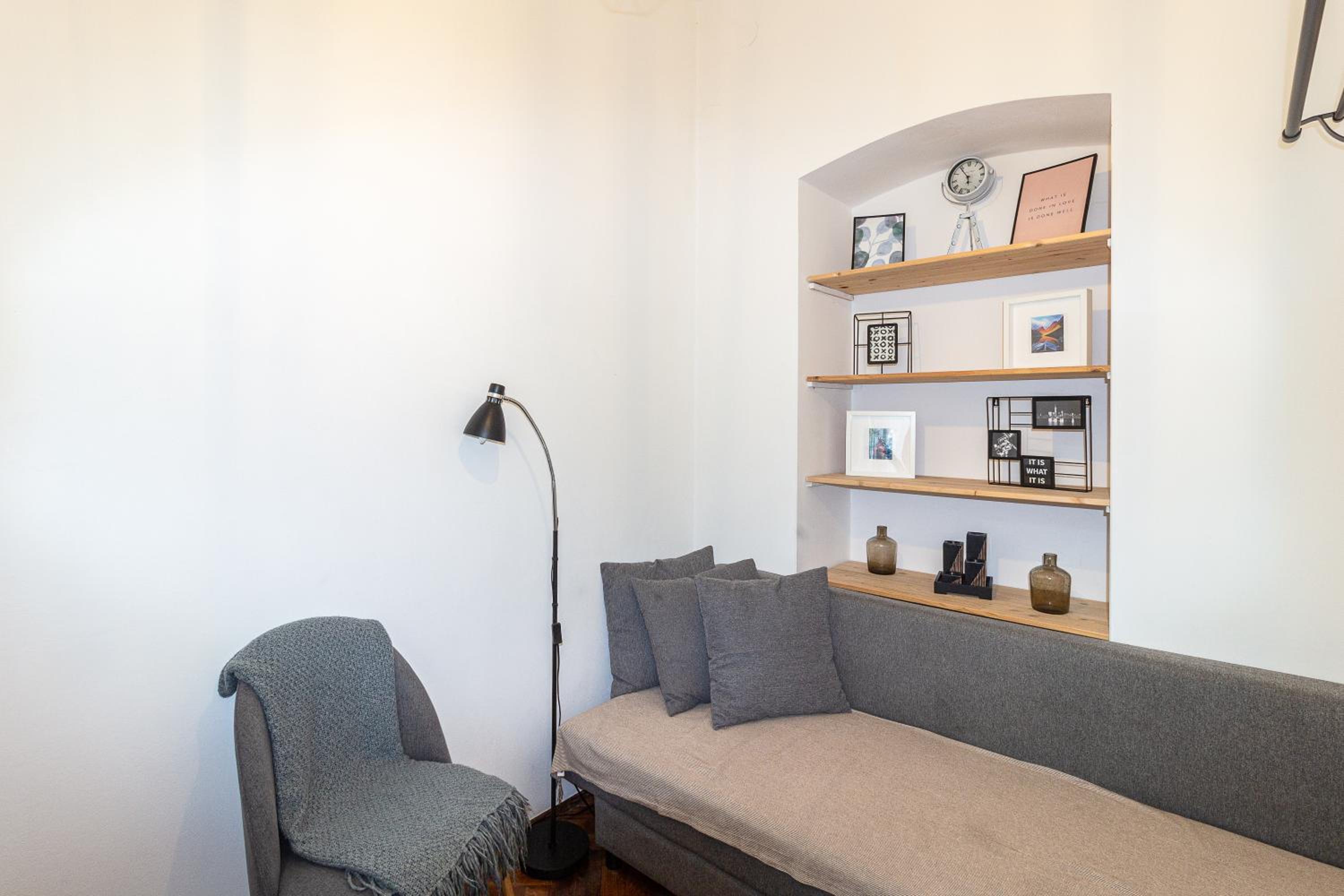 Apartment - Photo 26