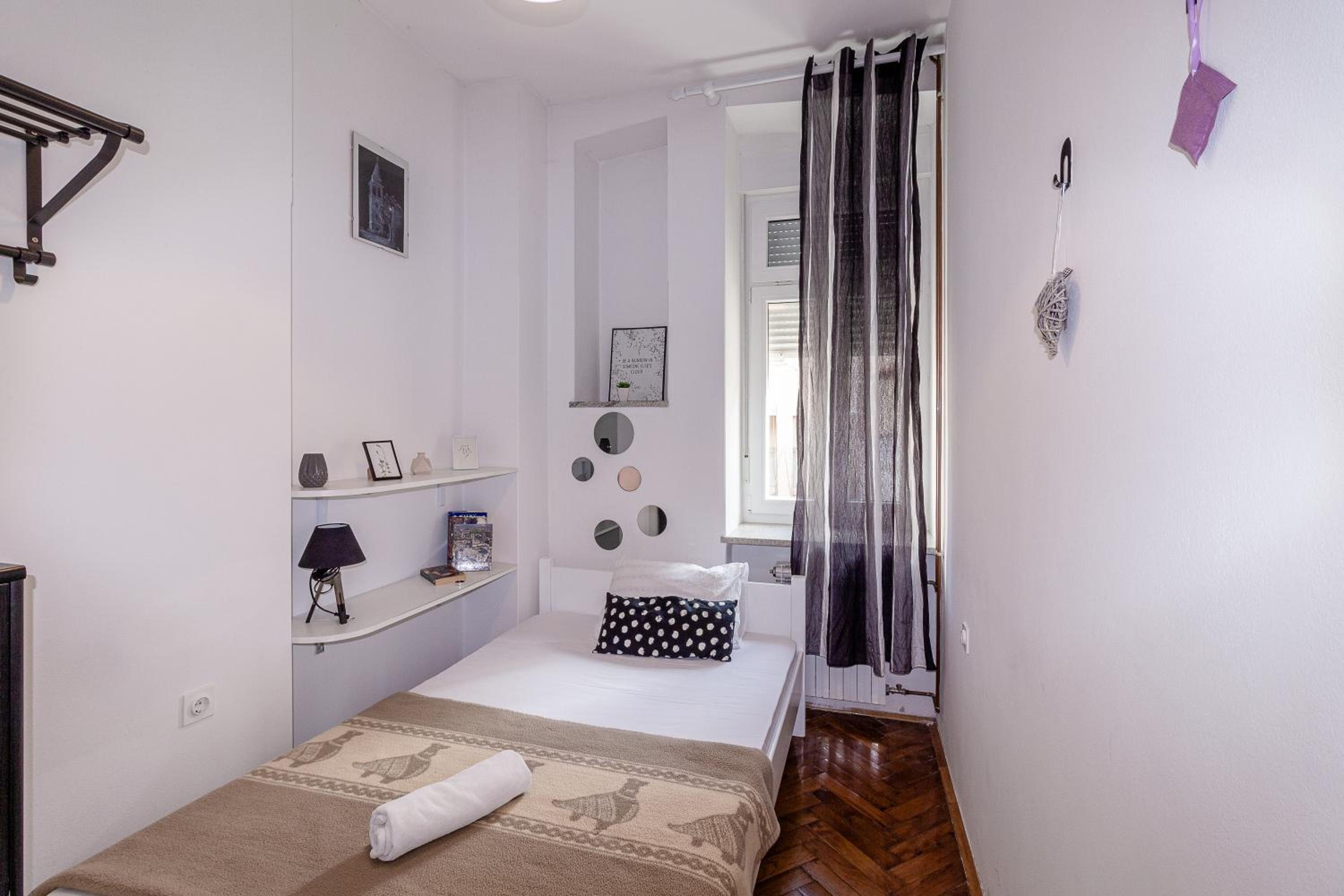 Apartment - Photo 27