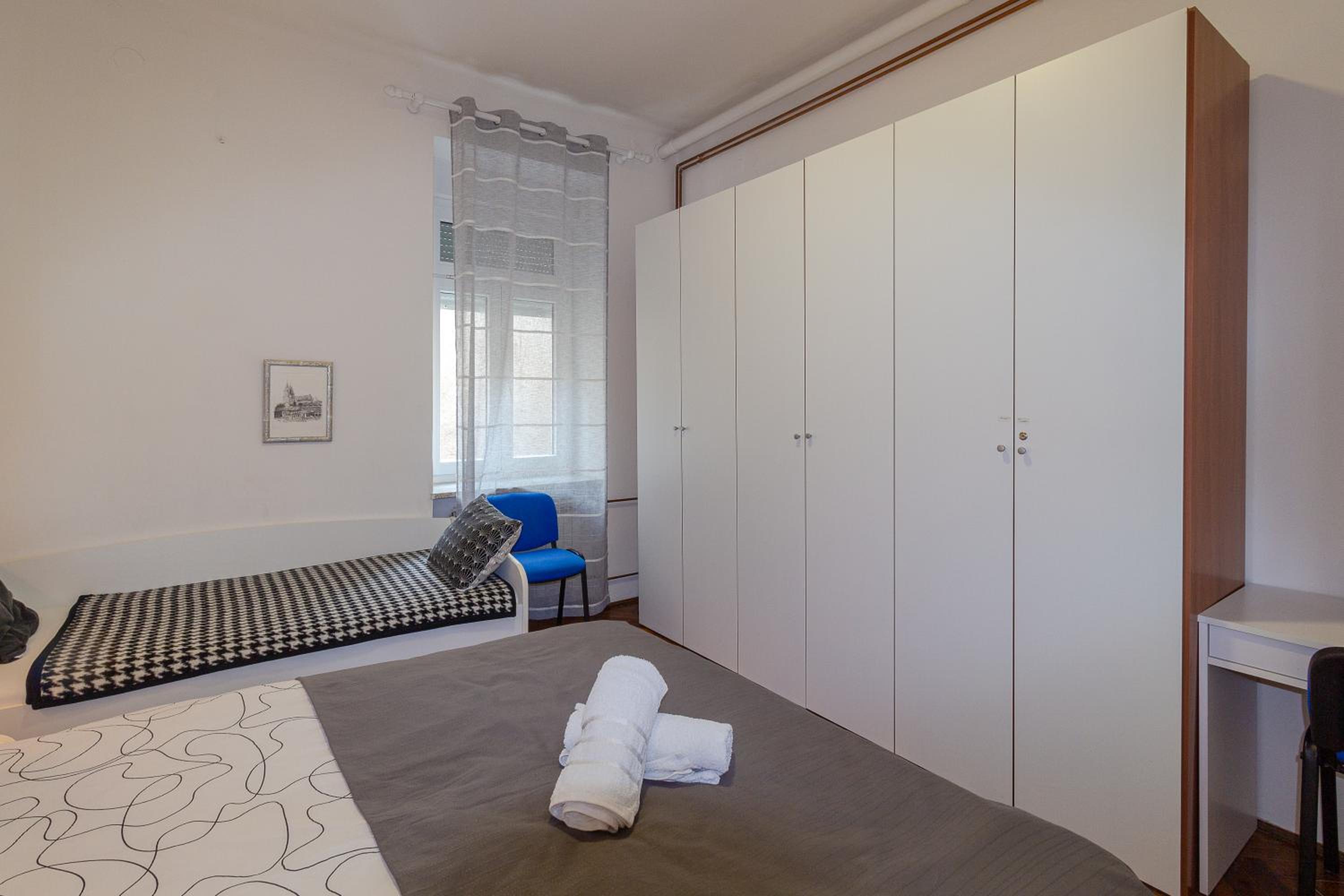 Apartment - Photo 20