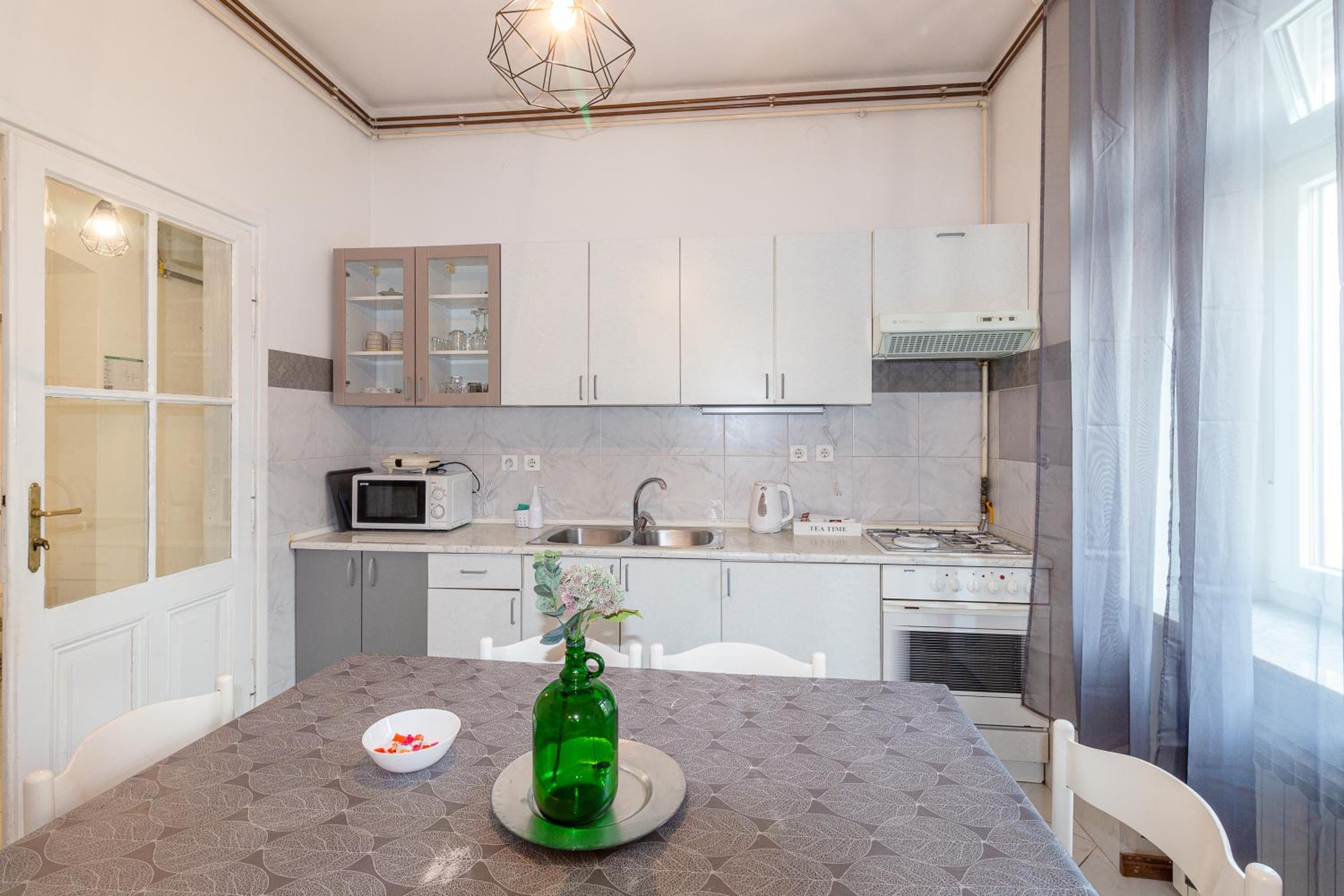 Apartment - Photo 13