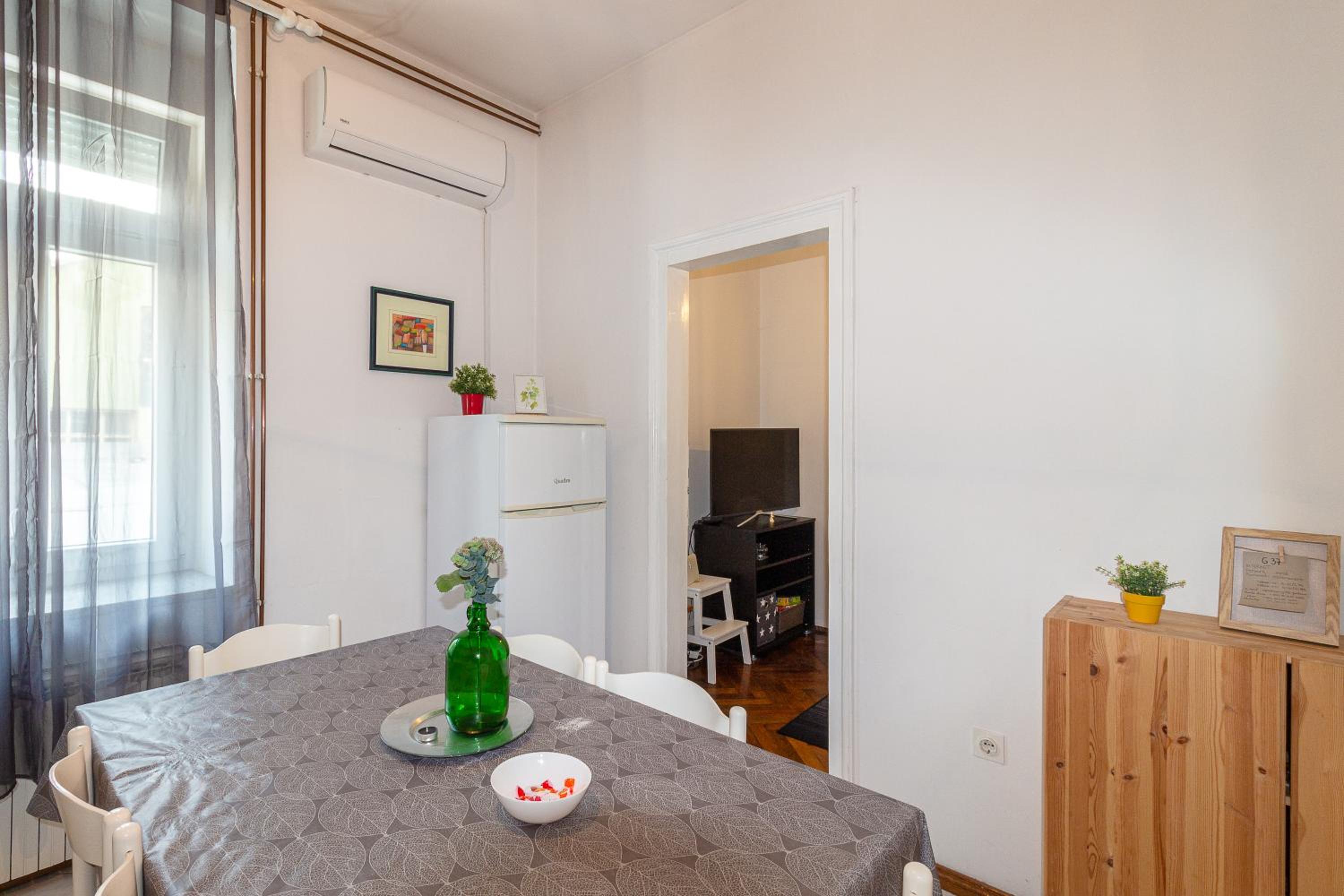 Apartment - Photo 12