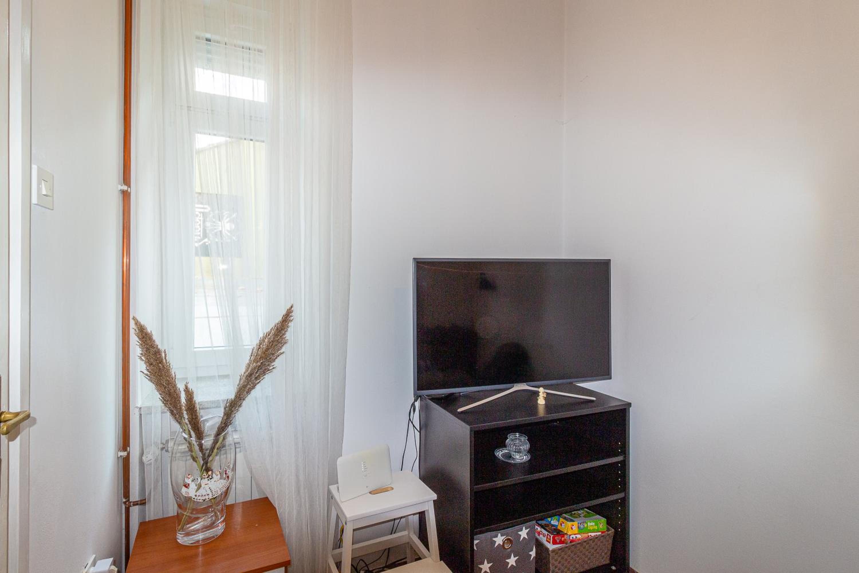 Apartment - Photo 10