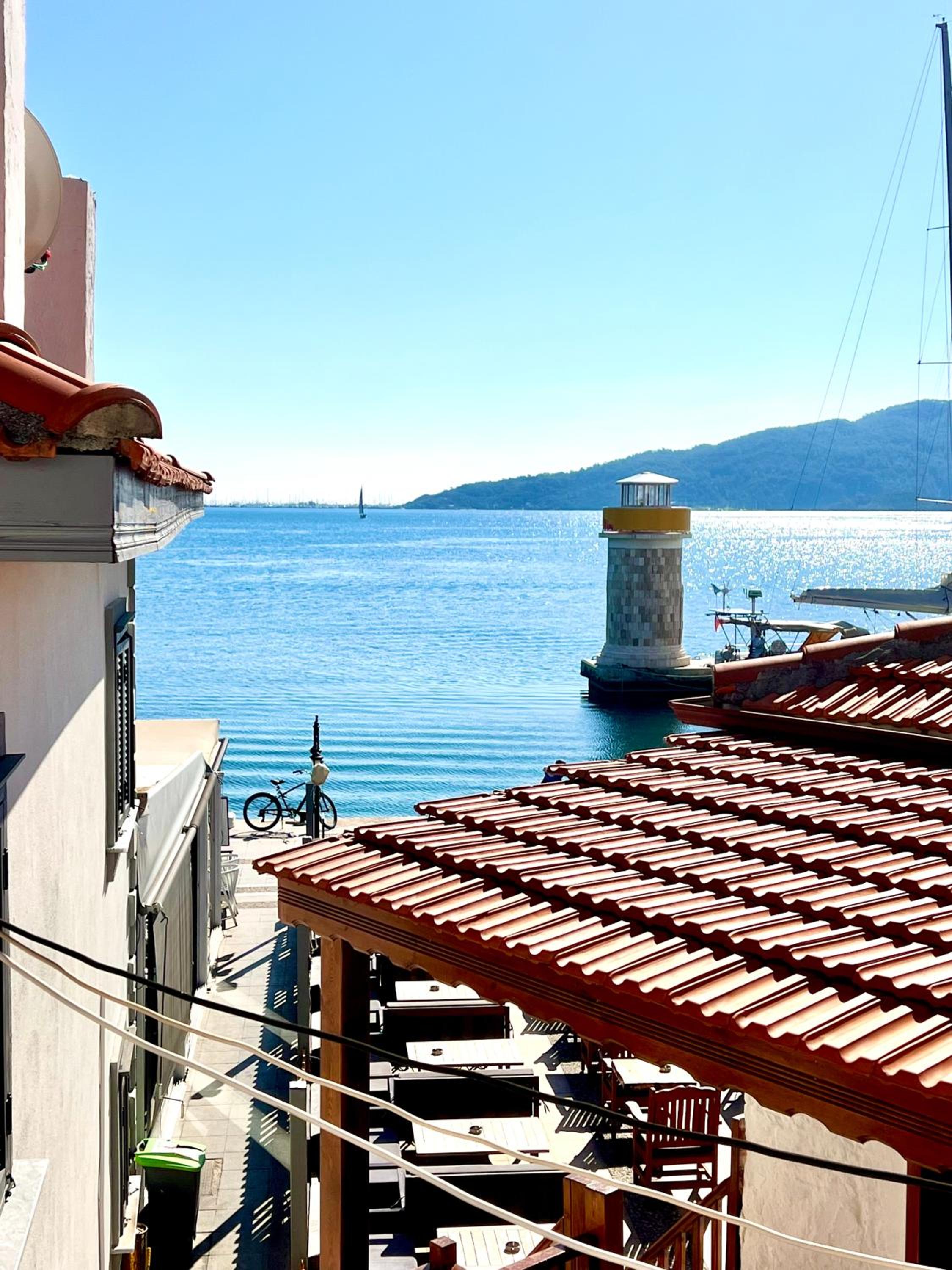 Double Room with Sea View - Photo 31