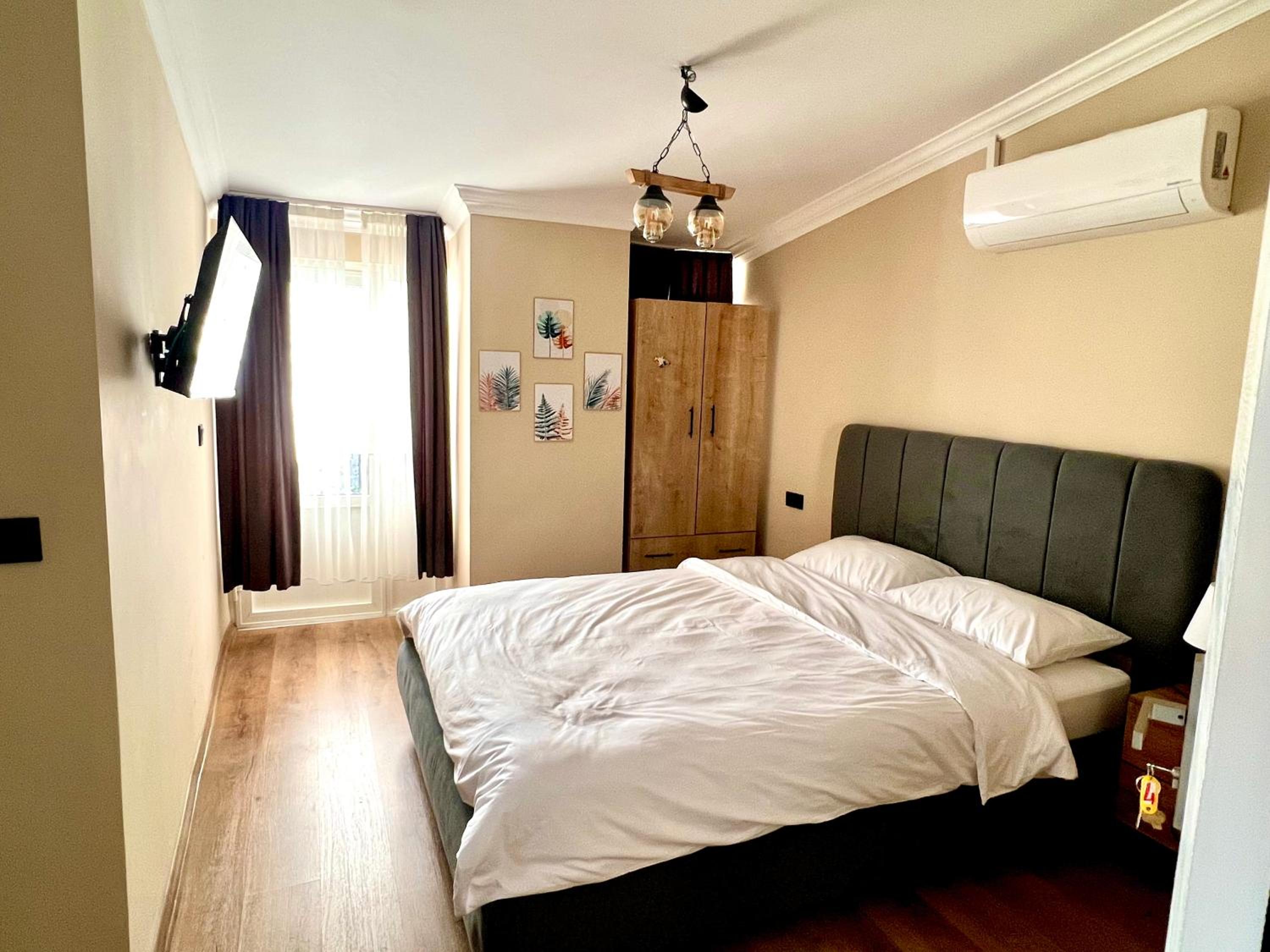 Deluxe Double Room with Castle View - Photo 49