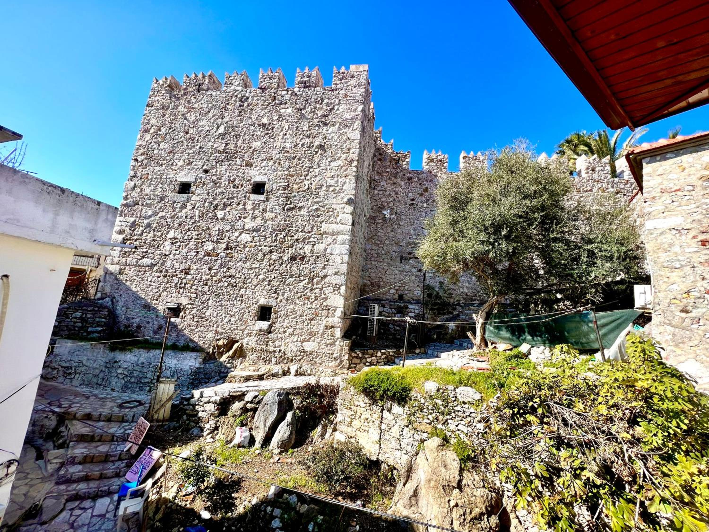 Deluxe Double Room with Castle View - Photo 38