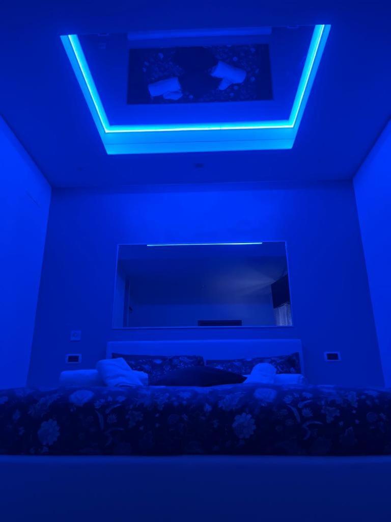 Double Room with Private Bathroom - Photo 7