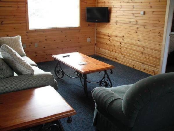Two-Bedroom House photo 3