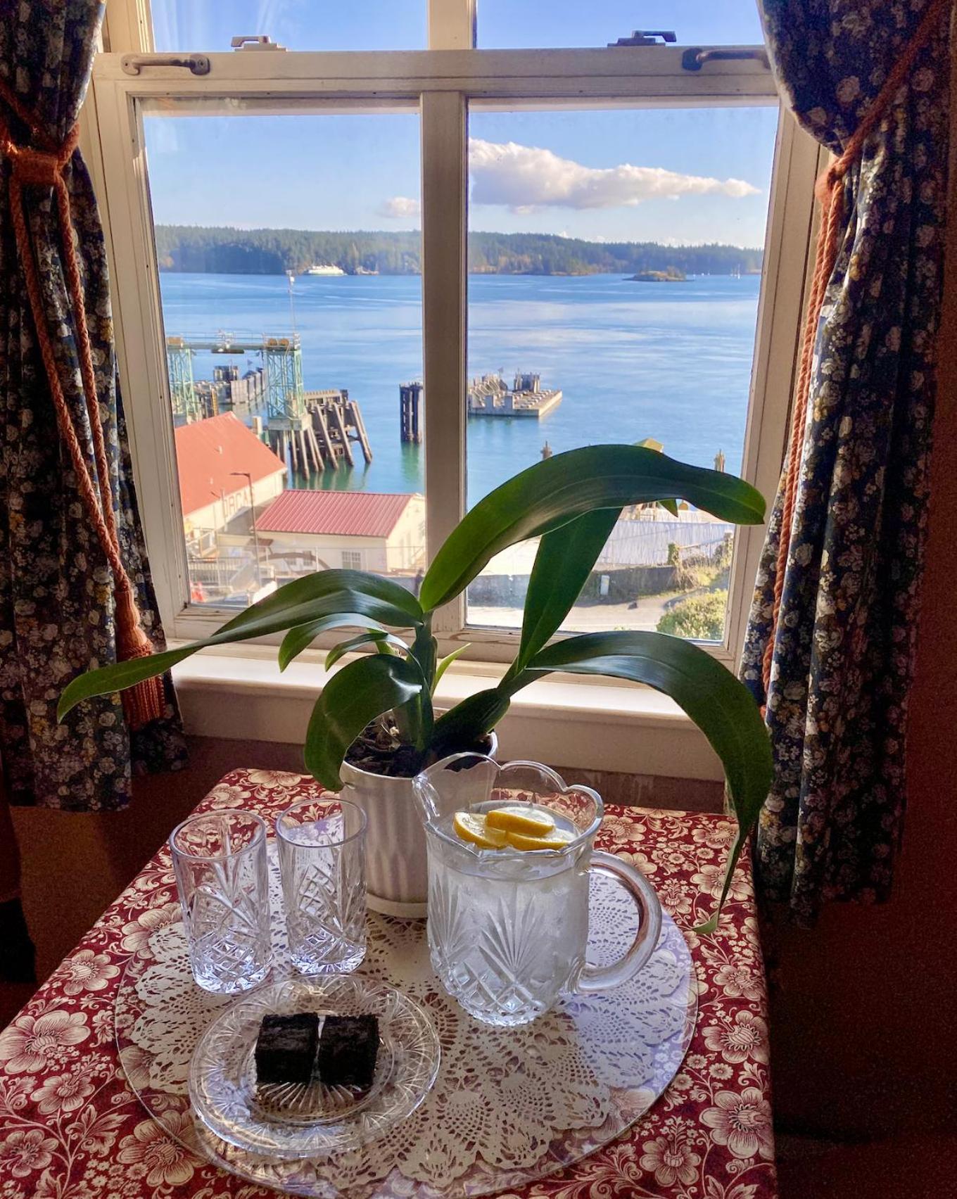 Deluxe Double Room with Sea View photo 2