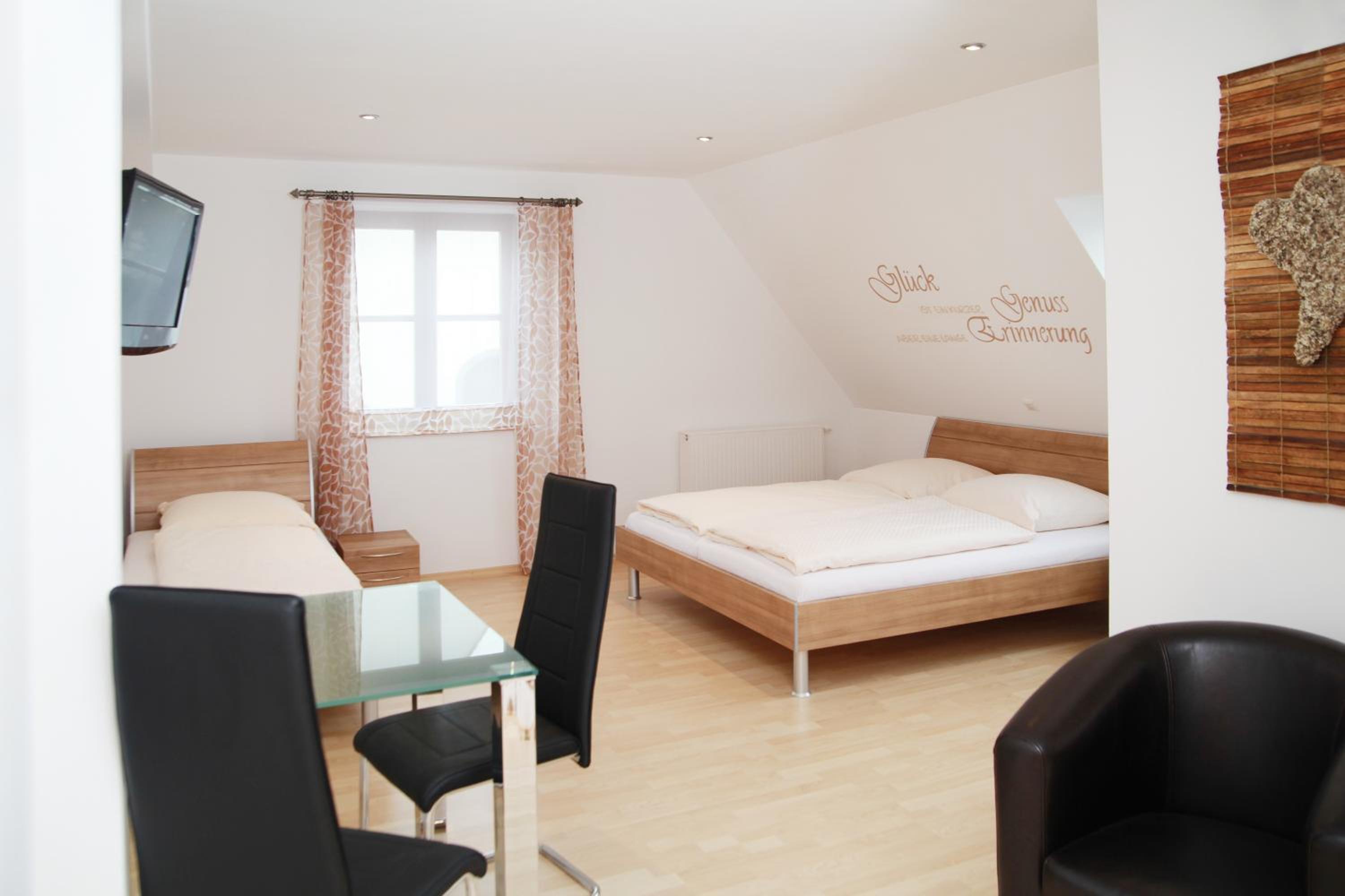 Triple Room with City View photo 1