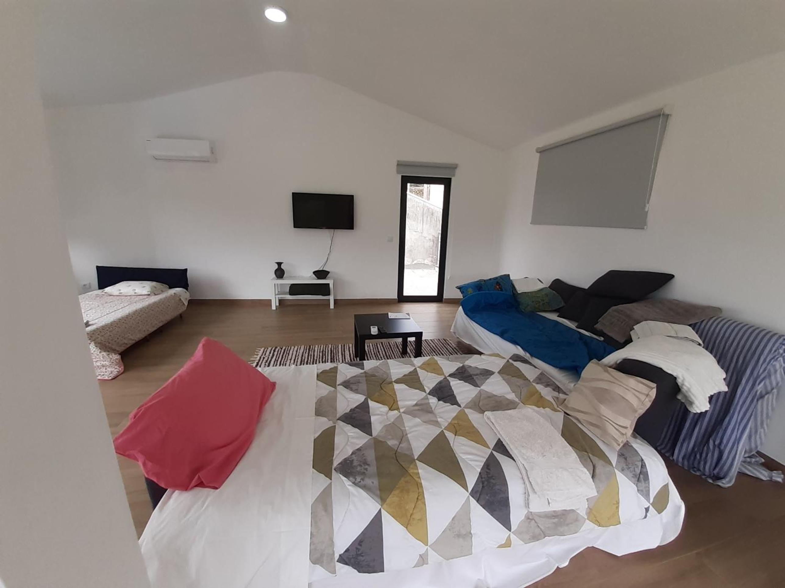 Two-Bedroom House - Photo 1
