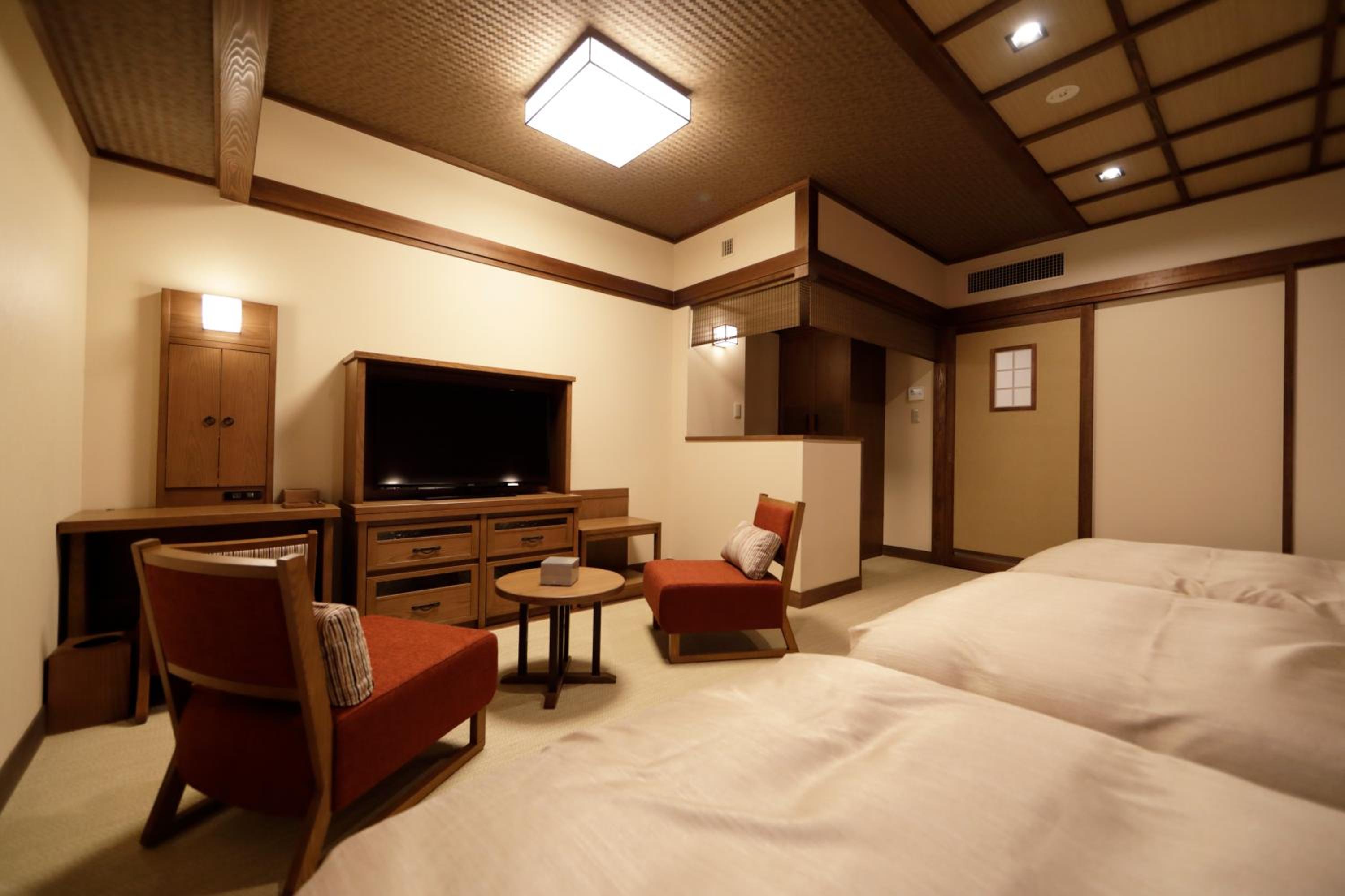 Triple Room with Bath photo 3